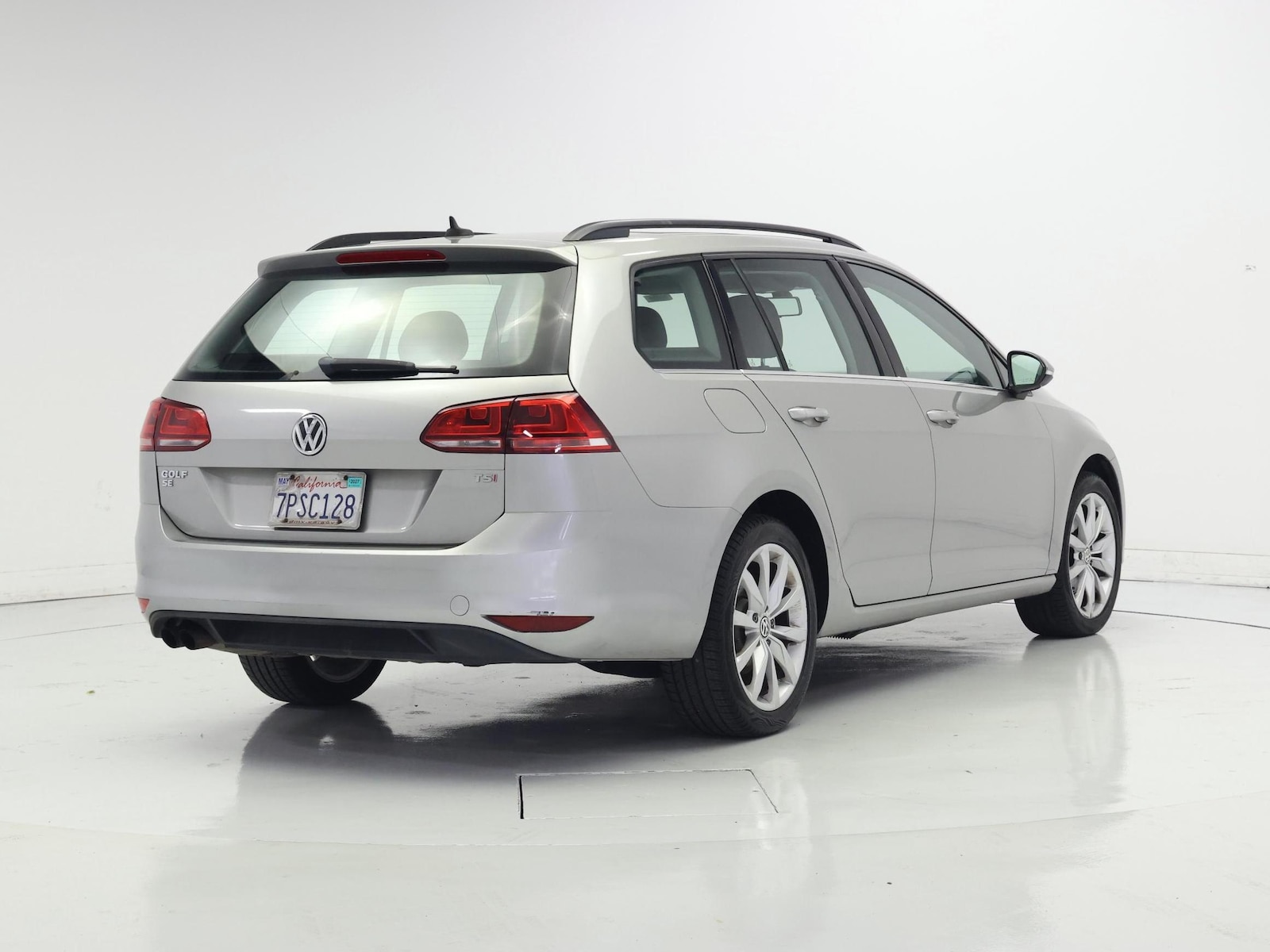 2016 Volkswagen Golf SportWagen TSI SE - Photo 9