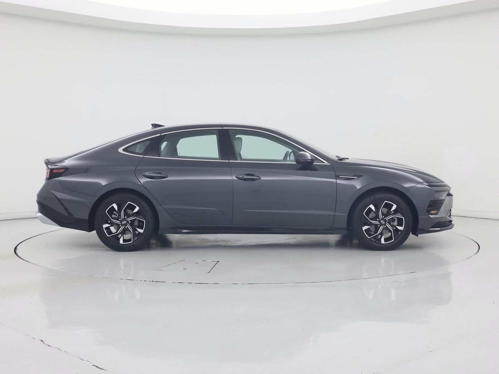 2025 Hyundai Sonata SEL - Photo 8