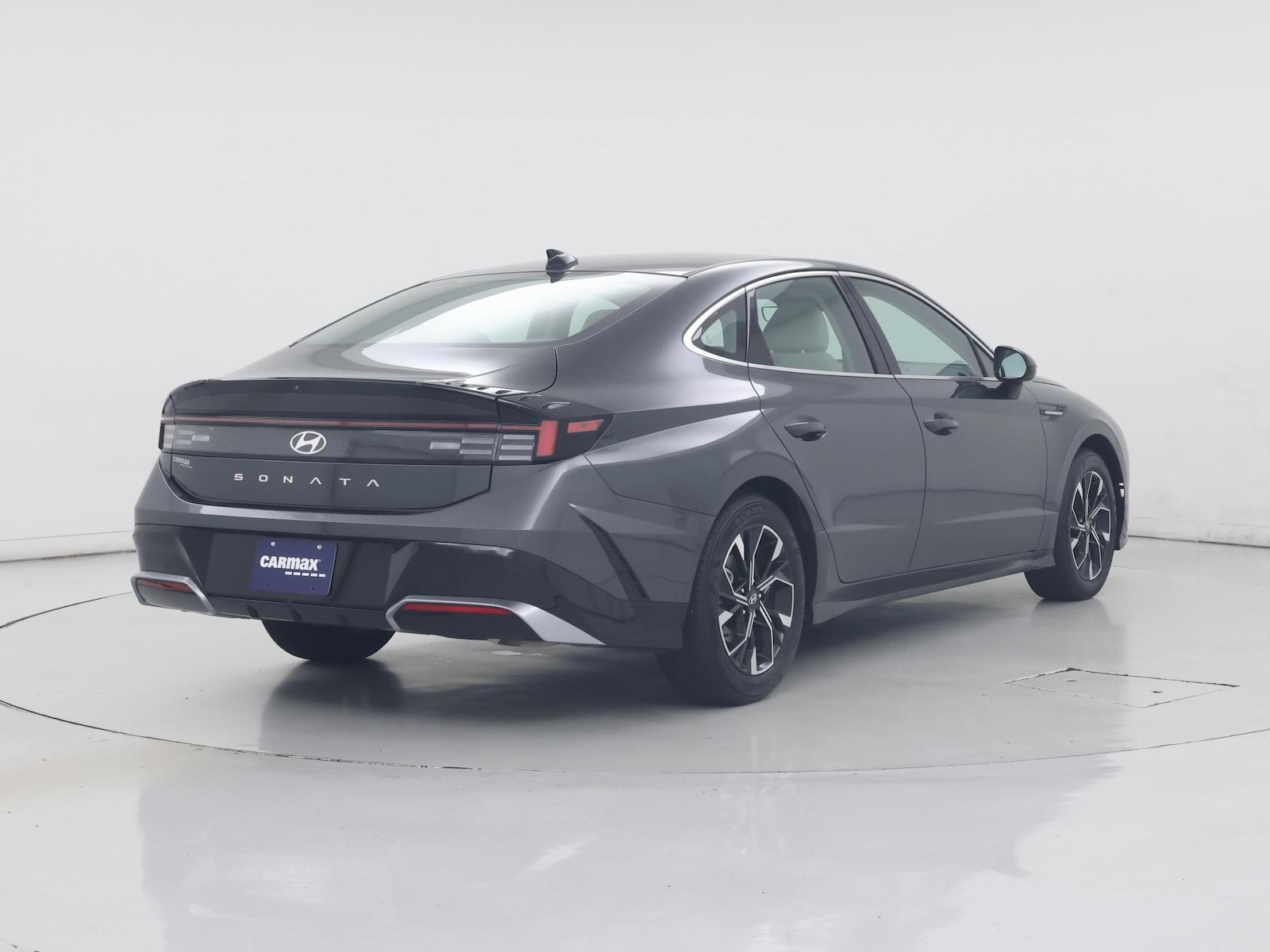 2025 Hyundai Sonata SEL - Photo 9