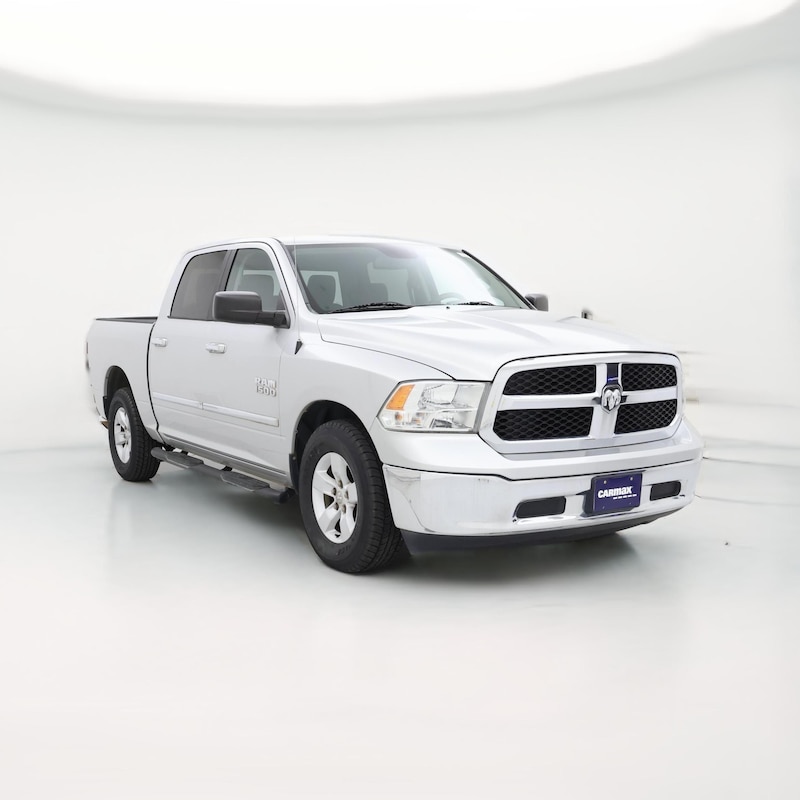 2016 Ram 1500 SLT