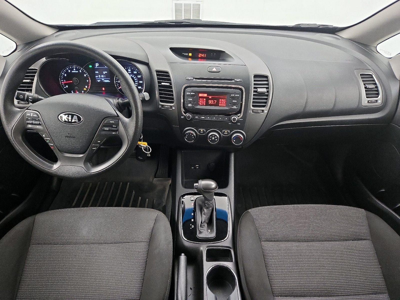 2018 Kia FORTE LX - Photo 10