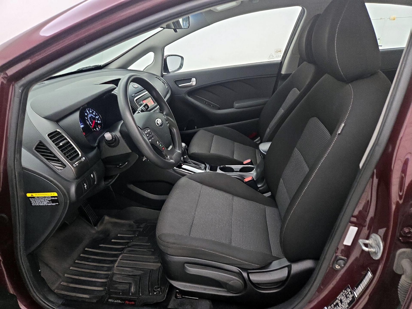 2018 Kia FORTE LX - Photo 12