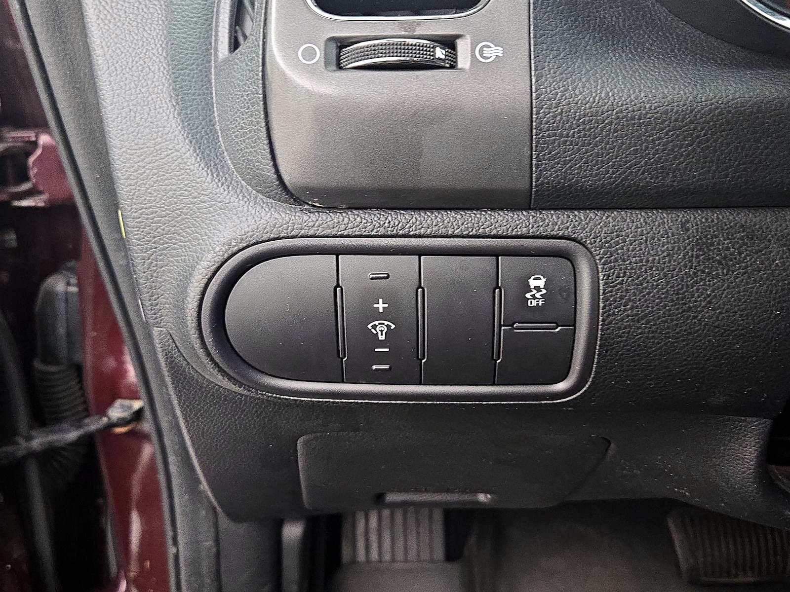 2018 Kia FORTE LX - Photo 14