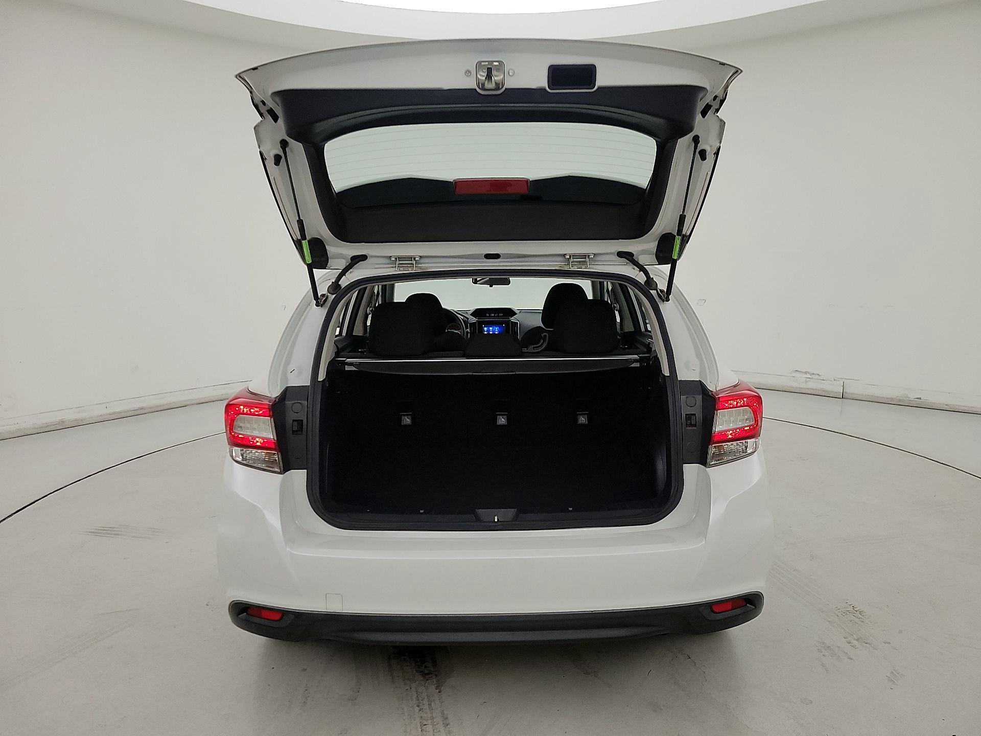 Thumbnail: 2019 Subaru Impreza - 20