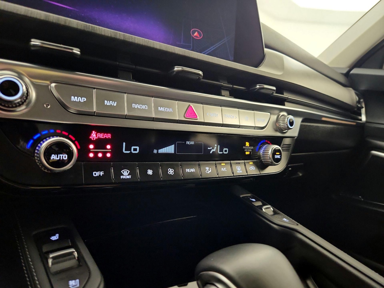 2024 Kia Telluride SX - Photo 18