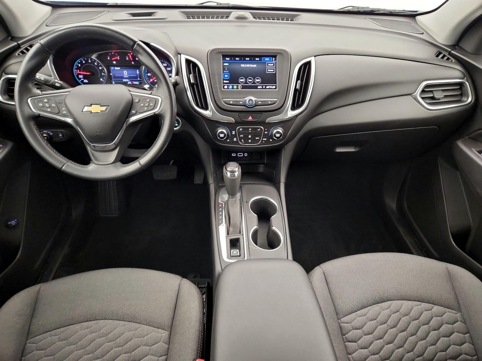 2020 Chevrolet Equinox LT - Photo 10