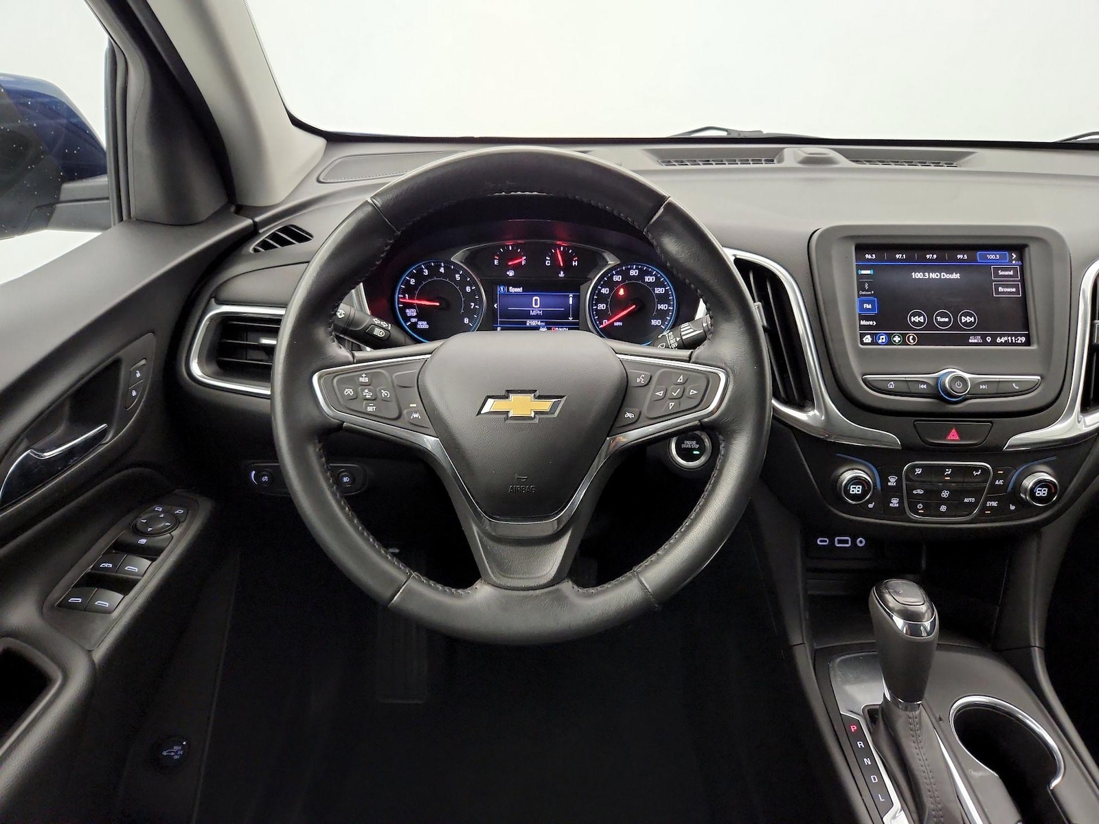 2020 Chevrolet Equinox LT - Photo 11