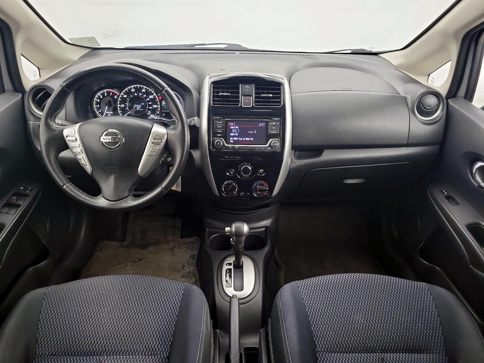 2016 Nissan Versa Note SV - Photo 10