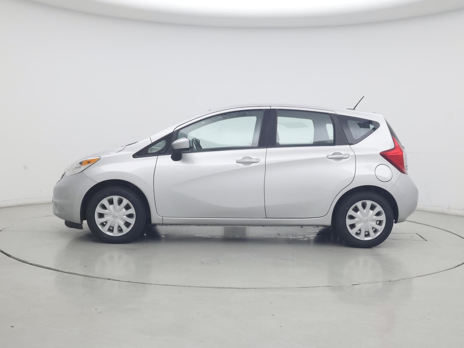 2016 Nissan Versa Note SV - Photo 4