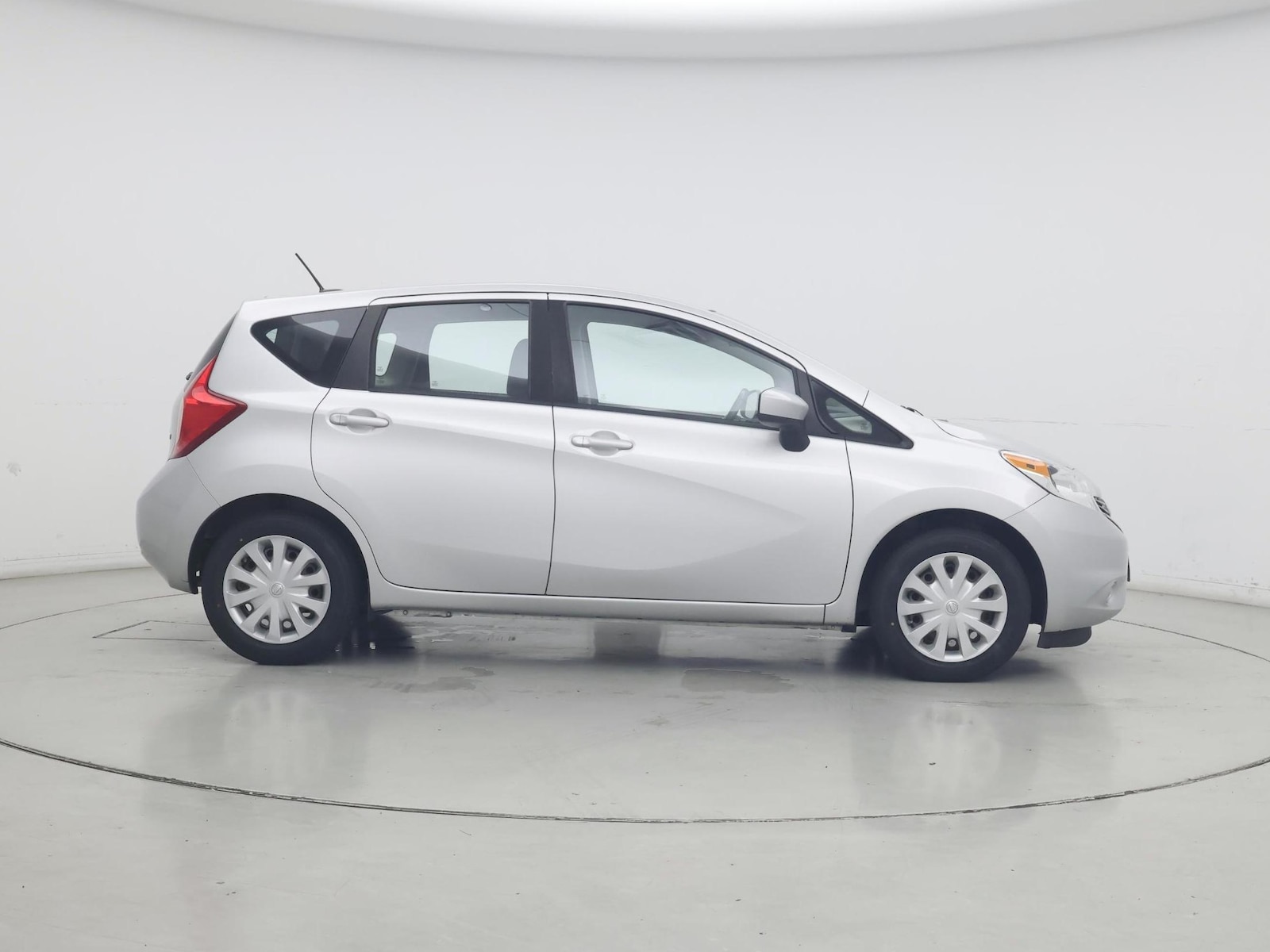 2016 Nissan Versa Note SV - Photo 8