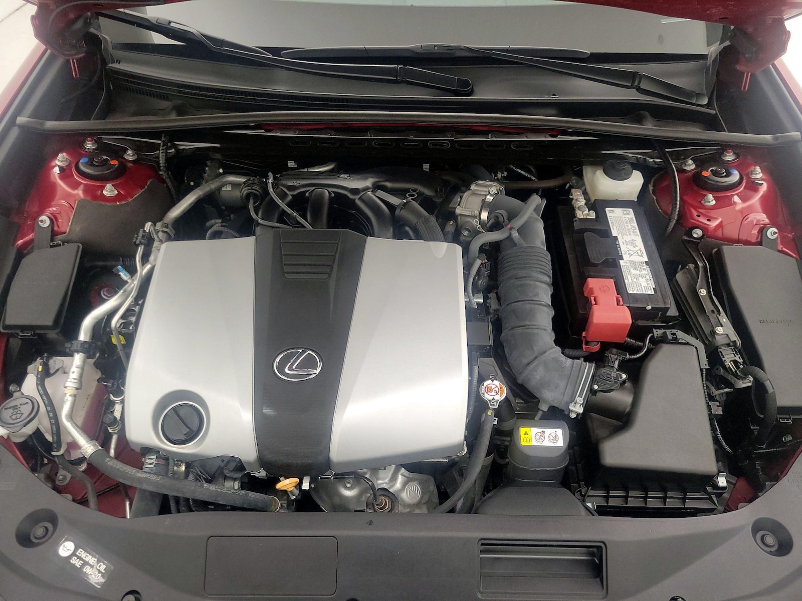2024 Lexus ES 350 - Photo 23