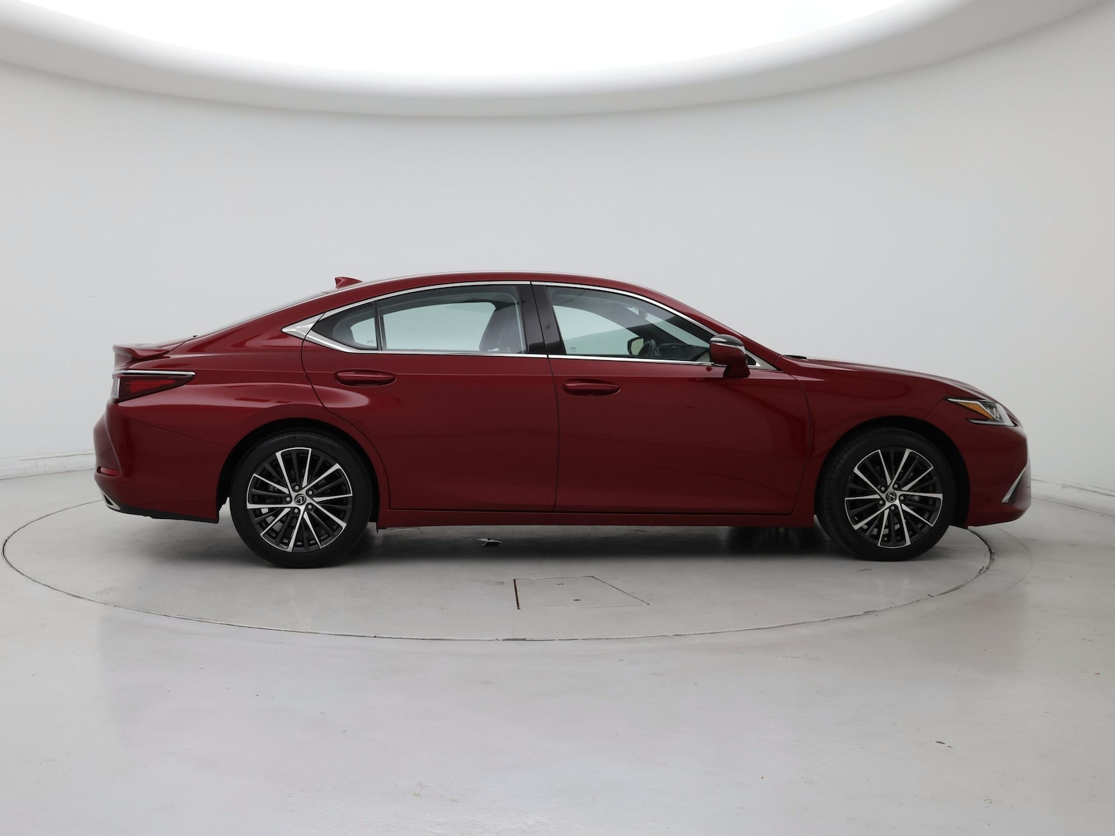 2024 Lexus ES 350 - Photo 8