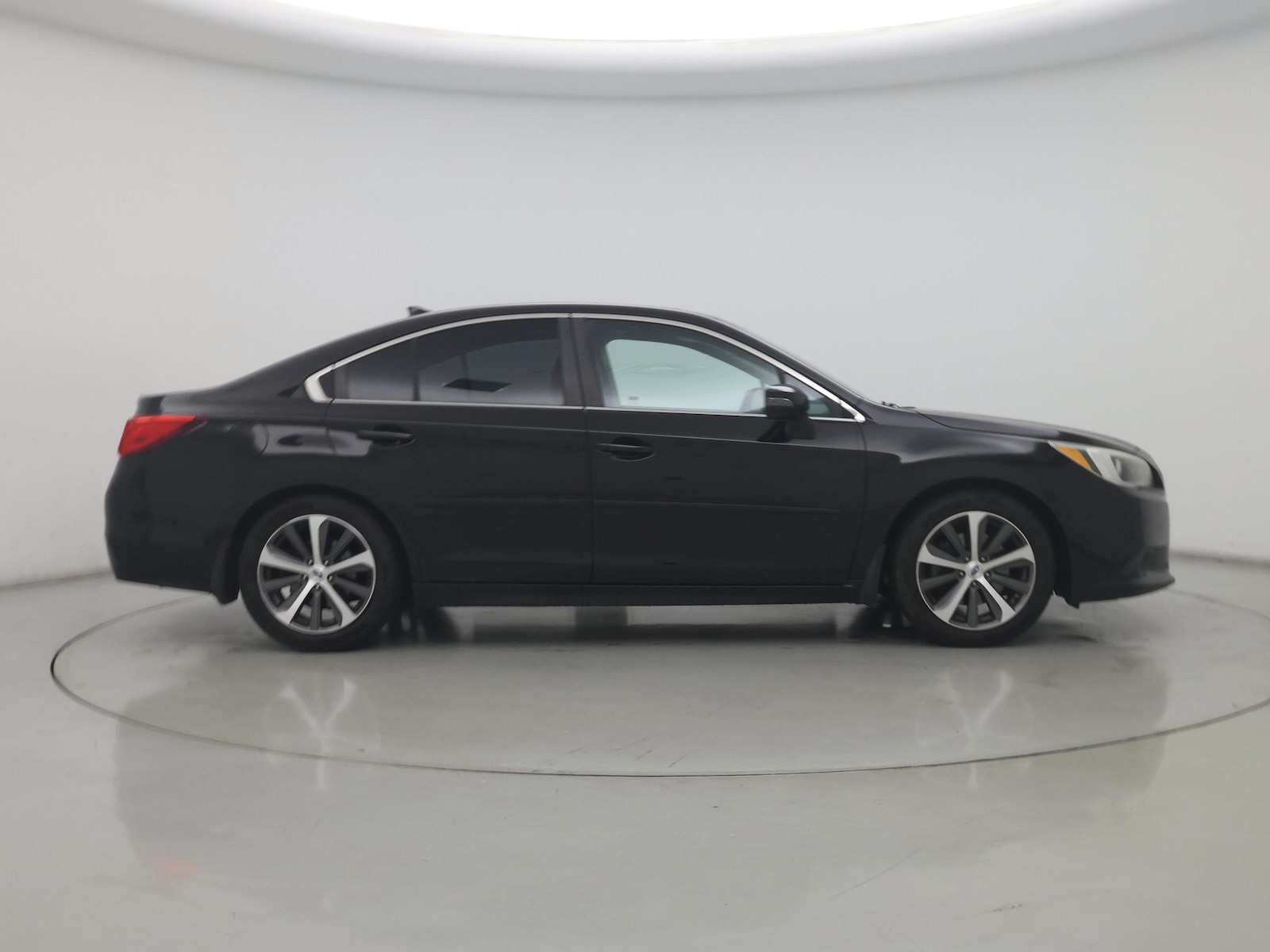 2016 Subaru Legacy 3.6R Limited - Photo 8