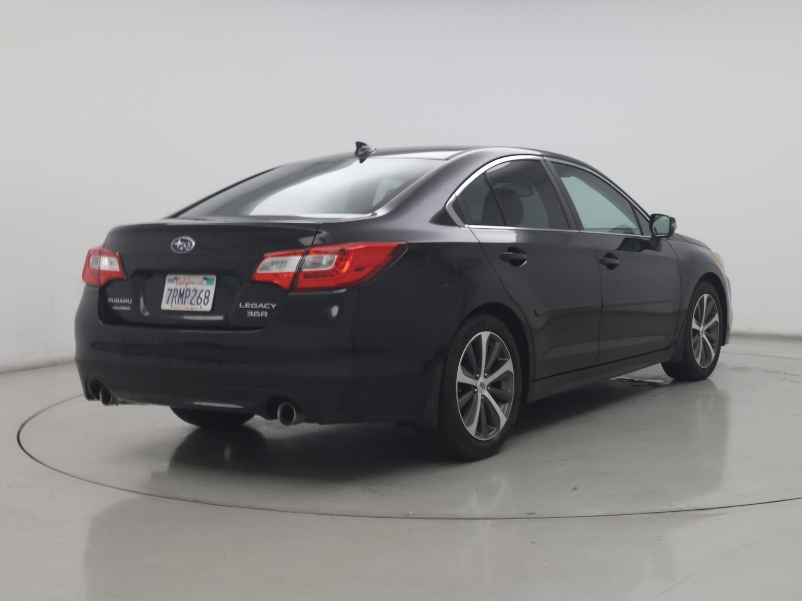 2016 Subaru Legacy 3.6R Limited - Photo 9