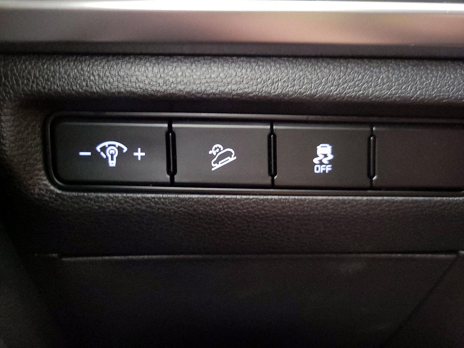 2024 Kia Telluride S - Photo 14