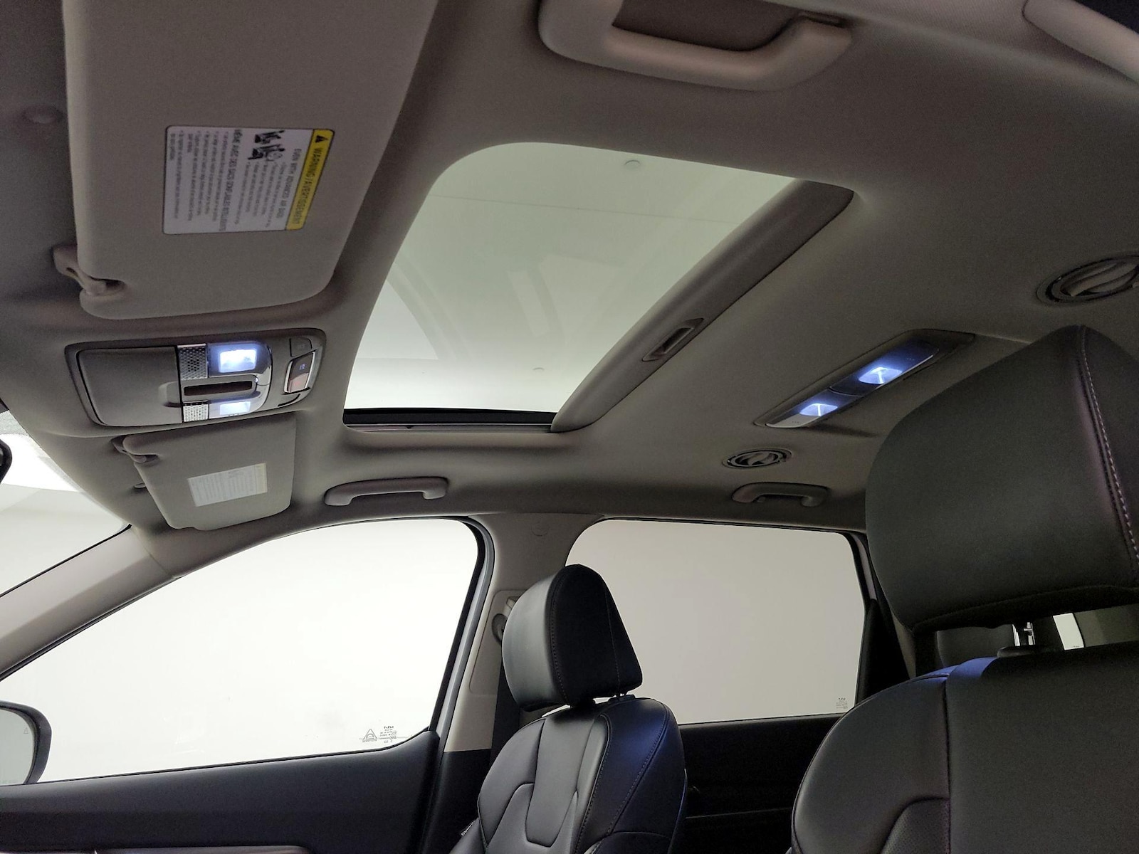 2024 Kia Telluride S - Photo 21
