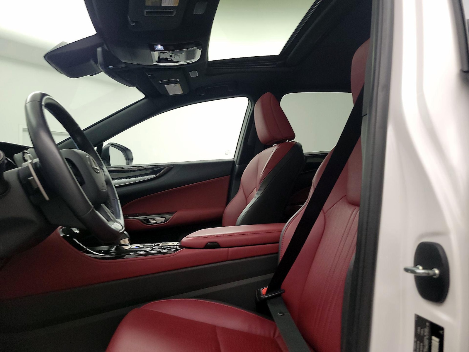 2025 Lexus NX 350 - Photo 20