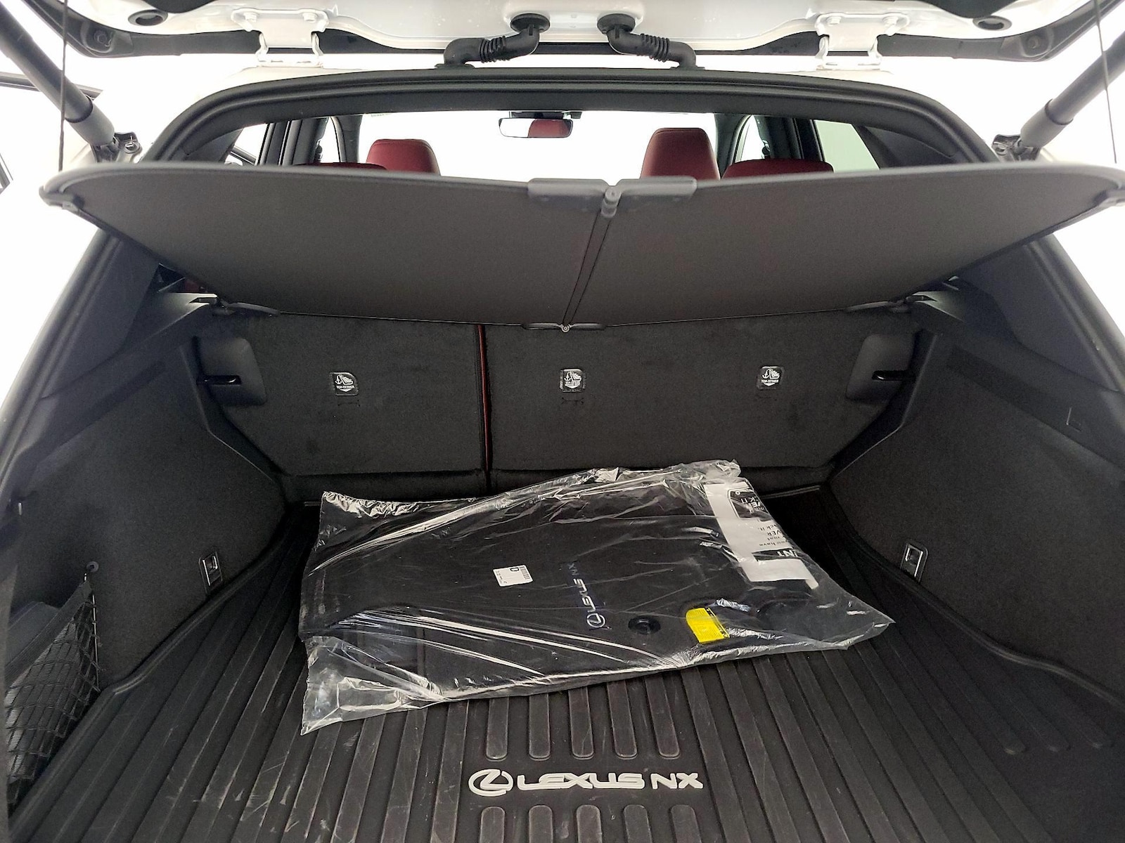2025 Lexus NX 350 - Photo 22