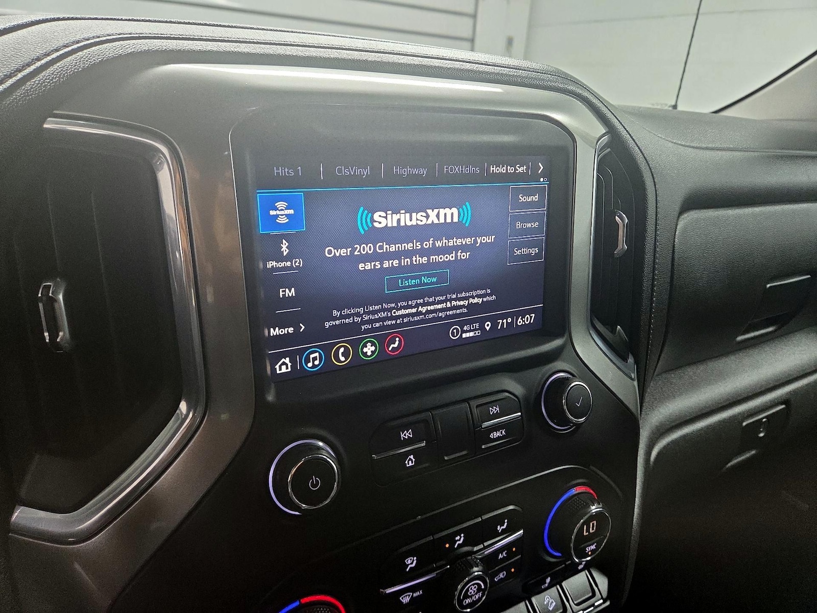 2021 Chevrolet Silverado 1500 LT Trail Boss - Photo 16