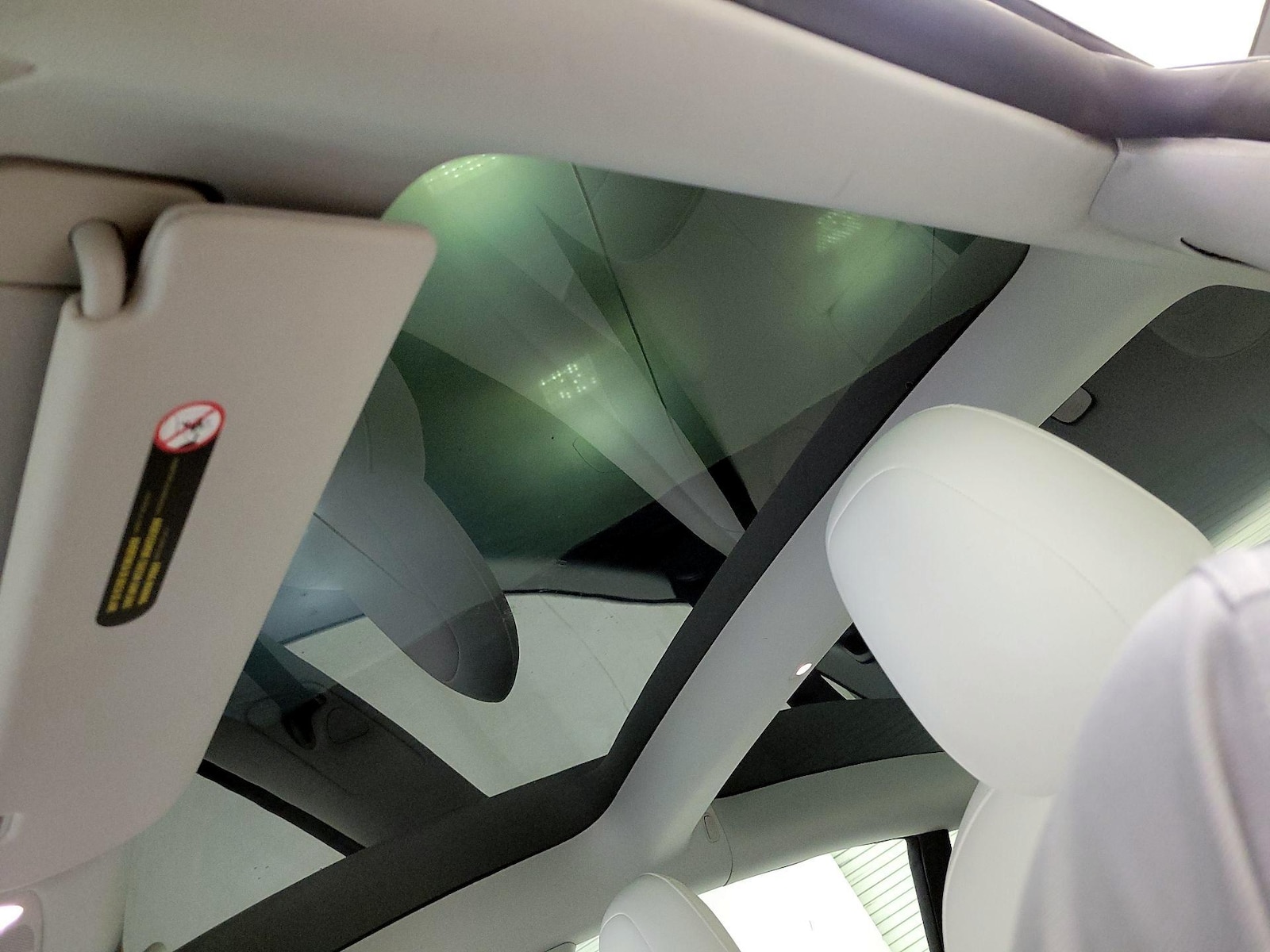 Skylight(s) & Overhead Airbags