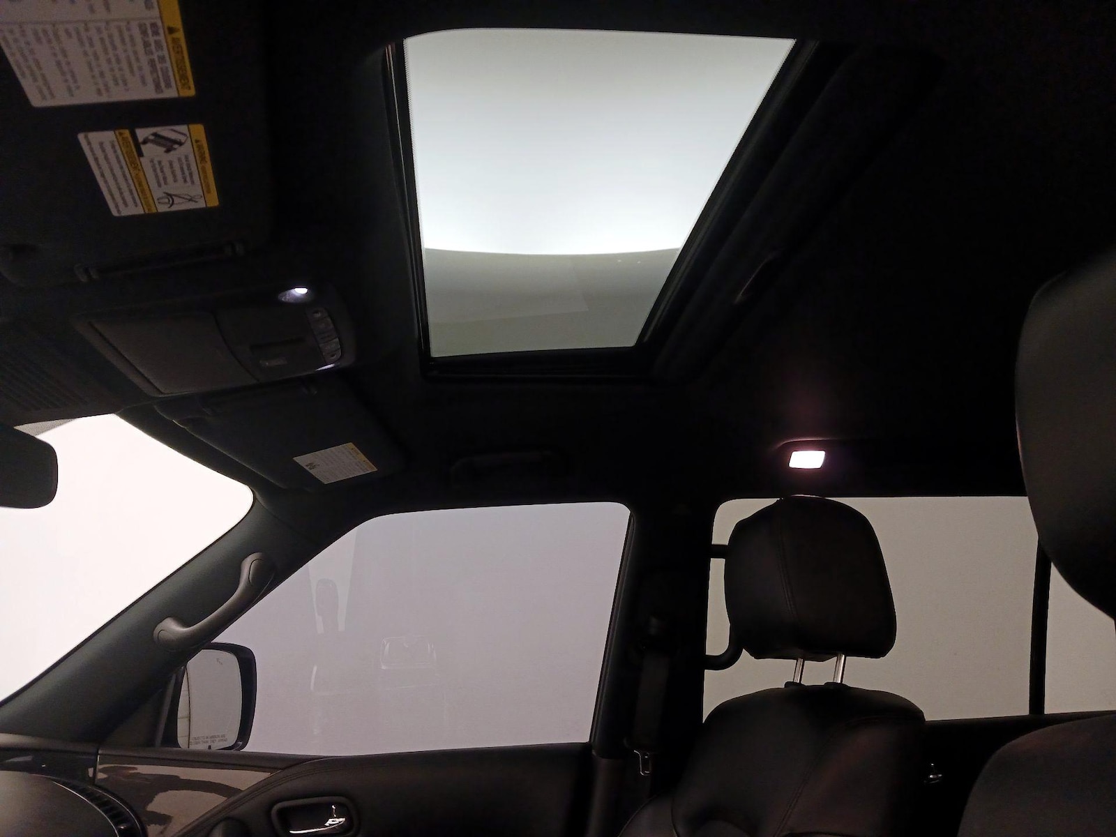 Sunroof(s) & Overhead Airbags