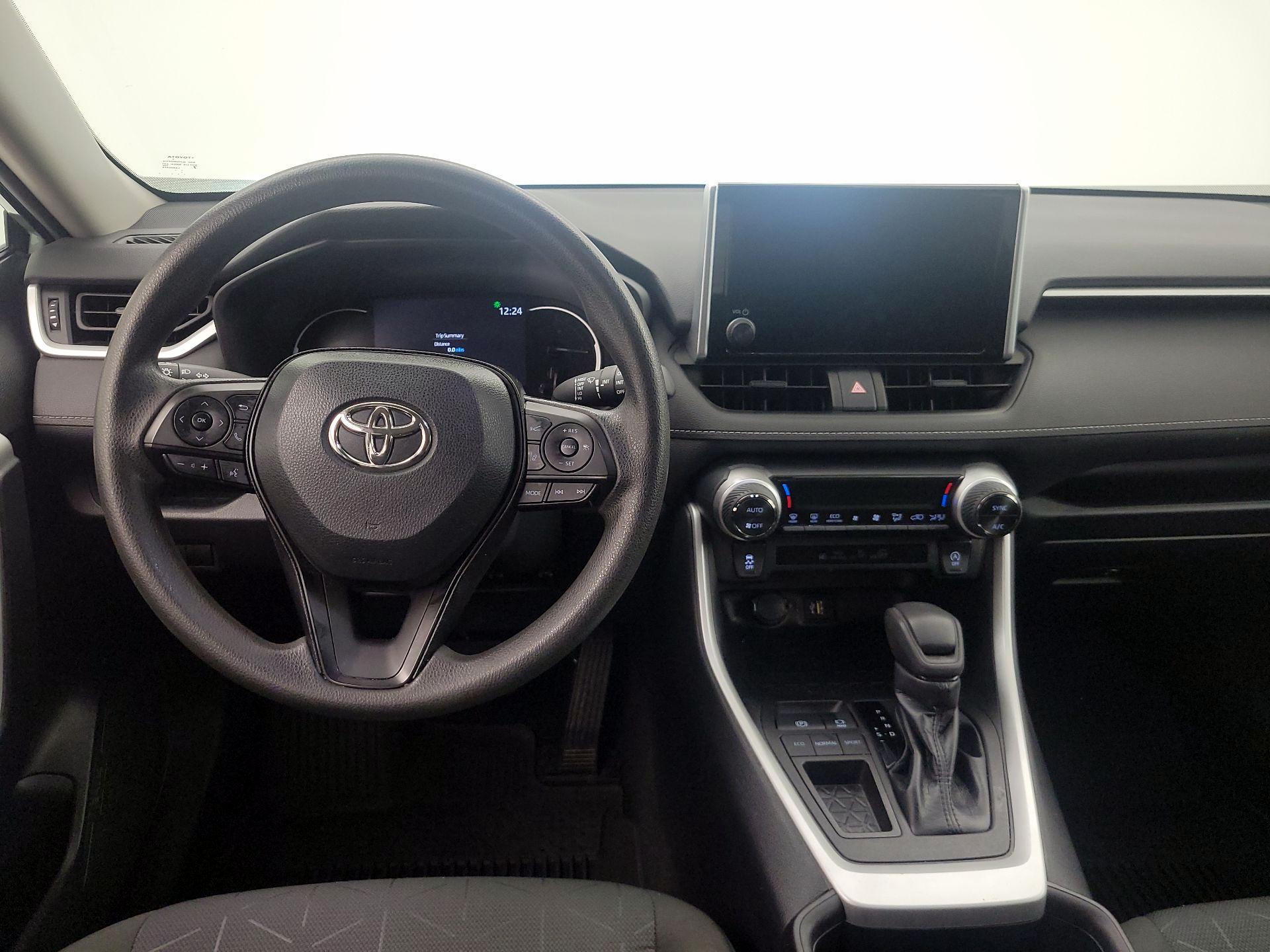 Thumbnail: 2023 Toyota RAV4 - 10