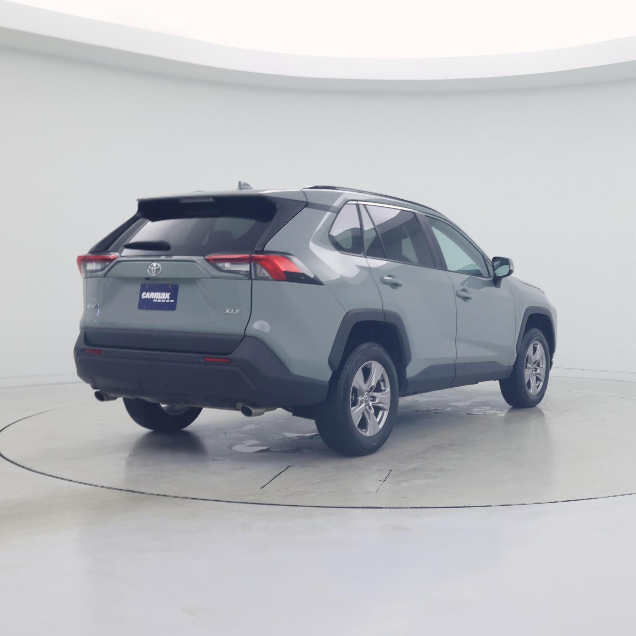 Thumbnail: 2023 Toyota RAV4 - 8