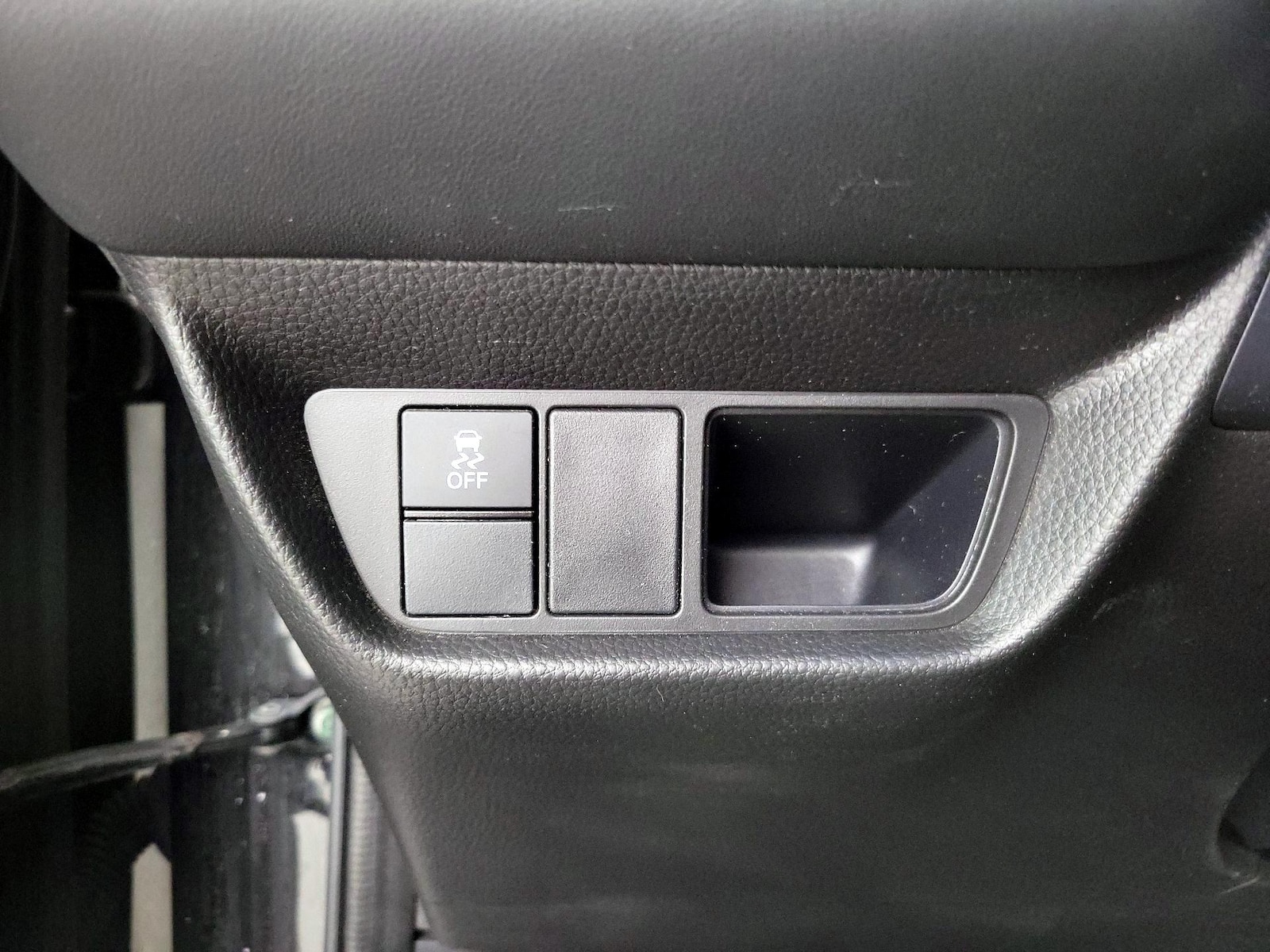 2025 Honda HR-V EX-L - Photo 14