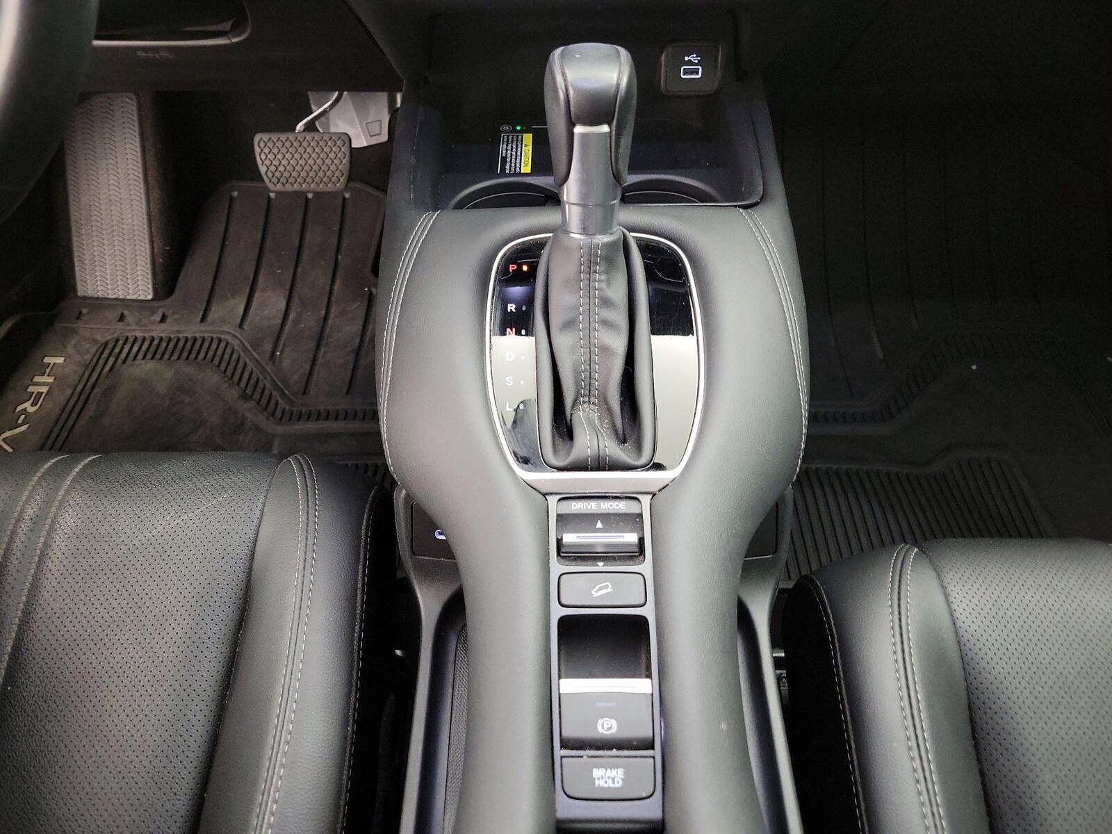 2025 Honda HR-V EX-L - Photo 19