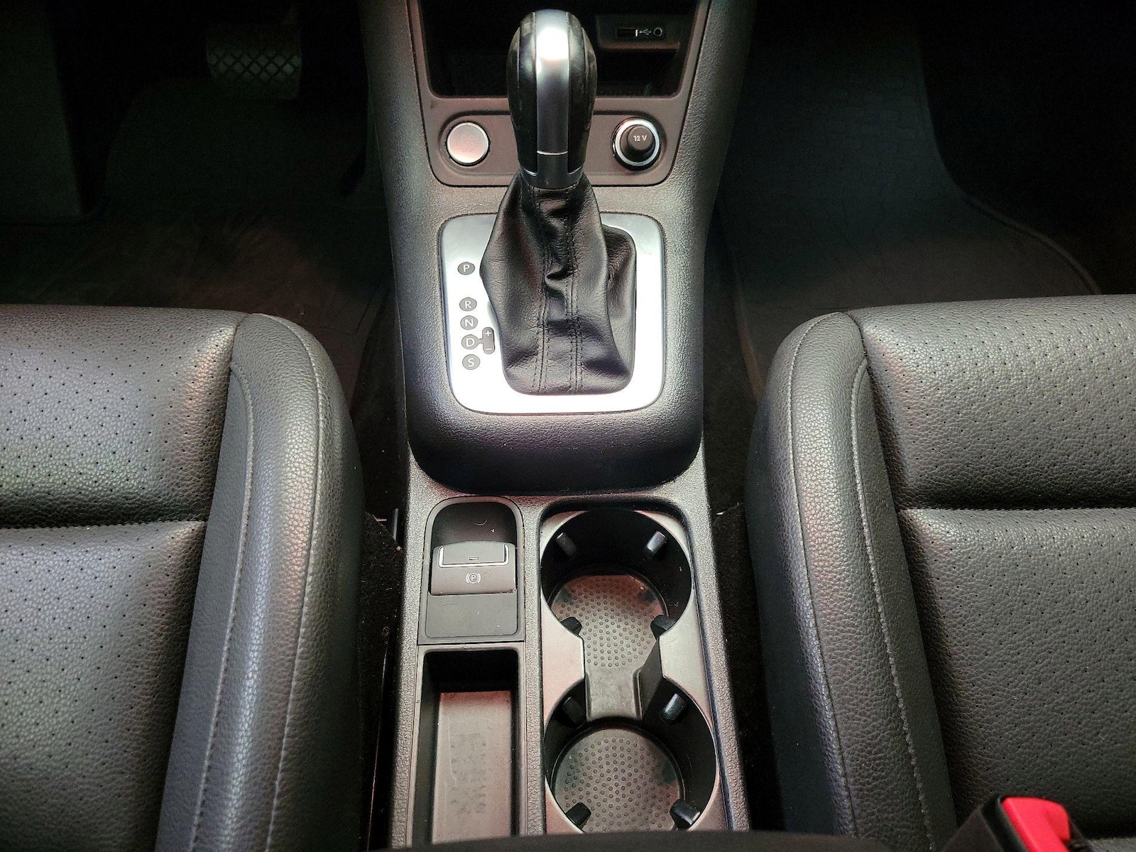 2017 Volkswagen Tiguan S - Photo 18