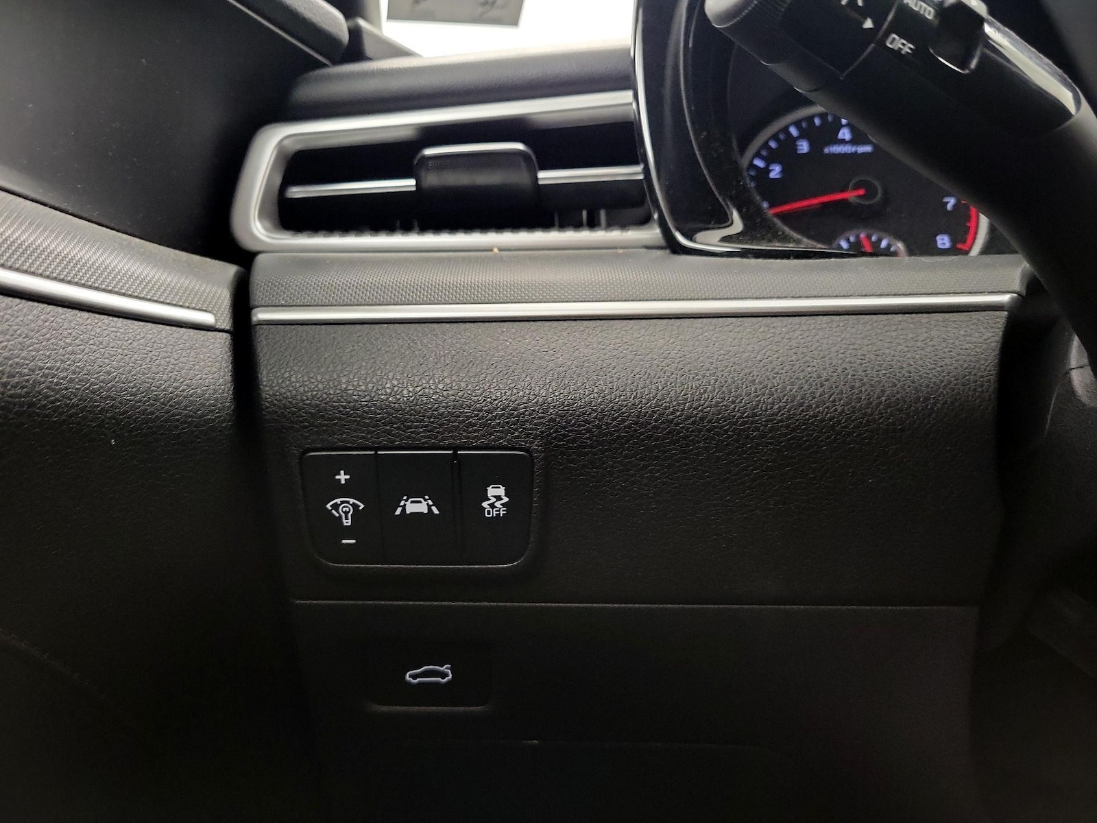2024 Kia K5 GT-Line - Photo 14