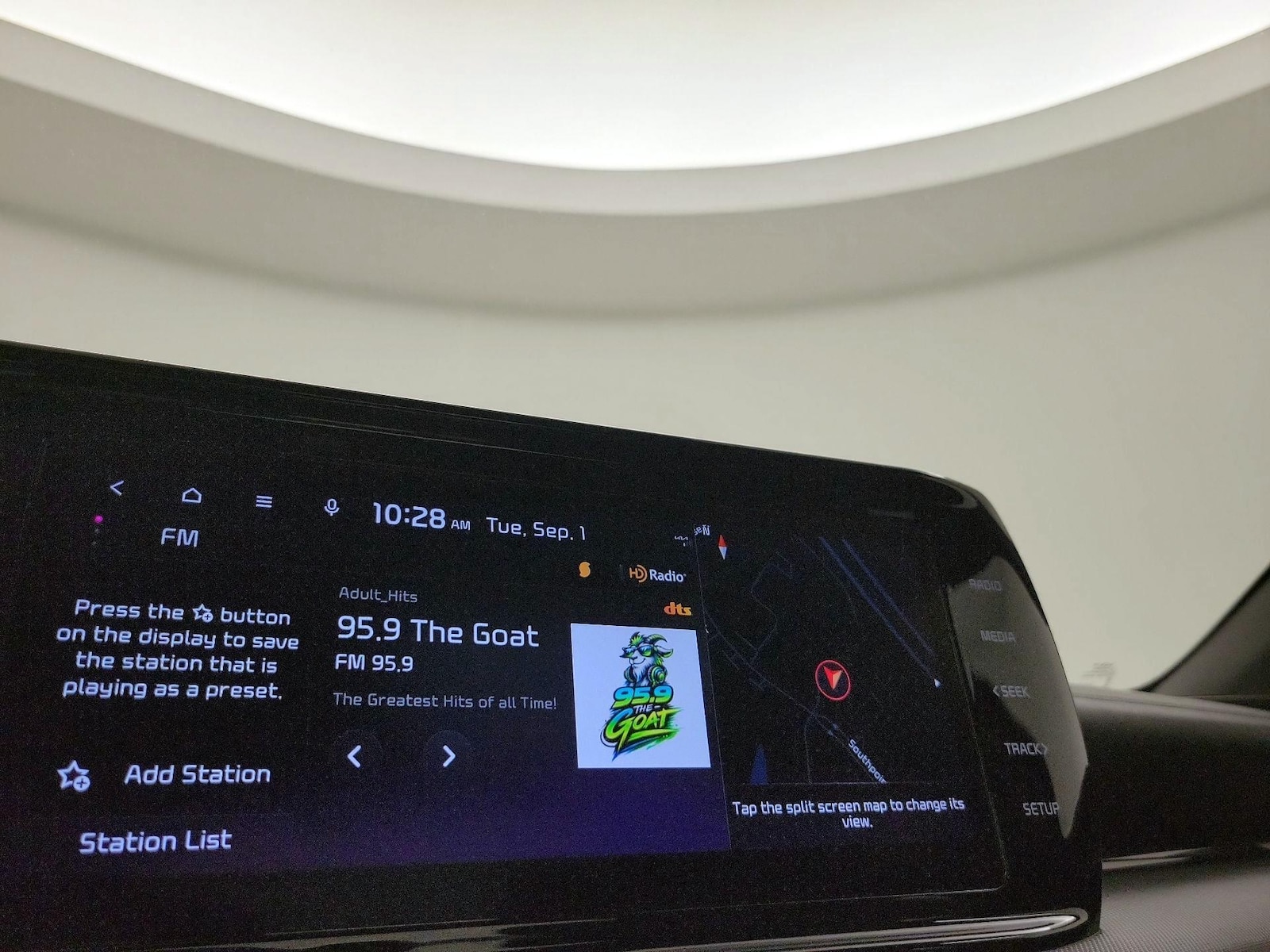 2024 Kia K5 GT-Line - Photo 17