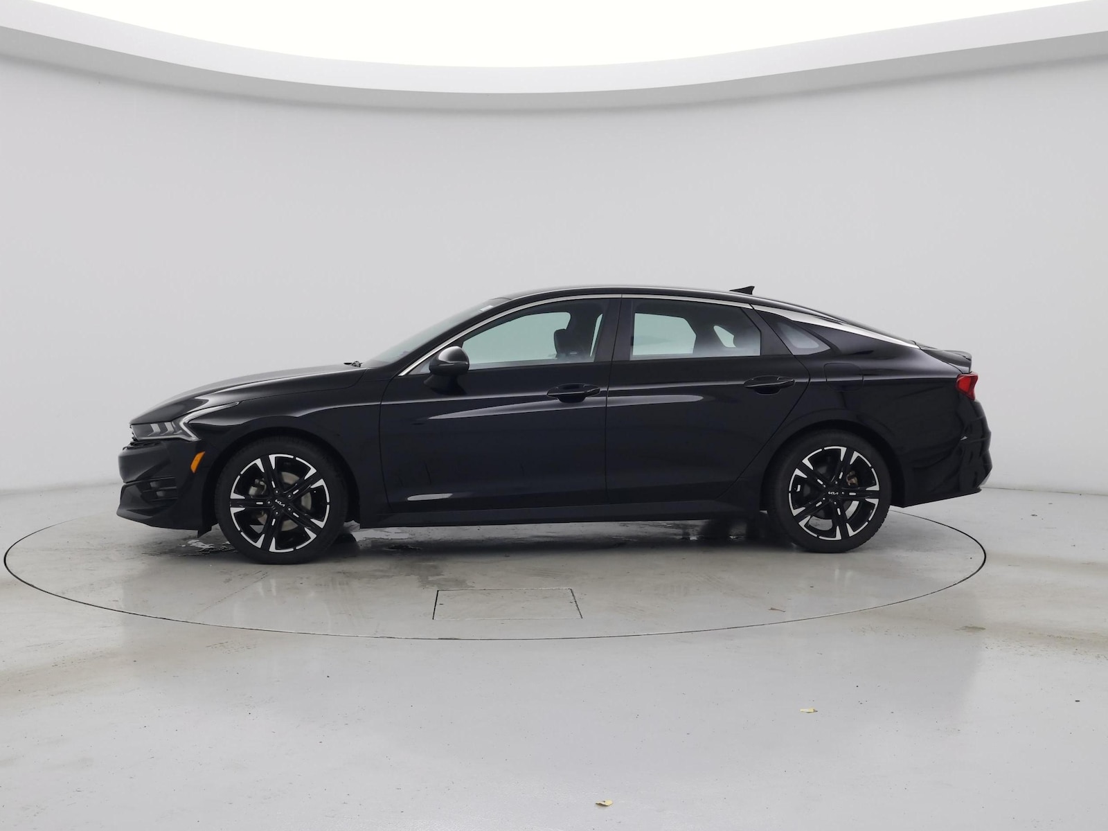 2024 Kia K5 GT-Line - Photo 4