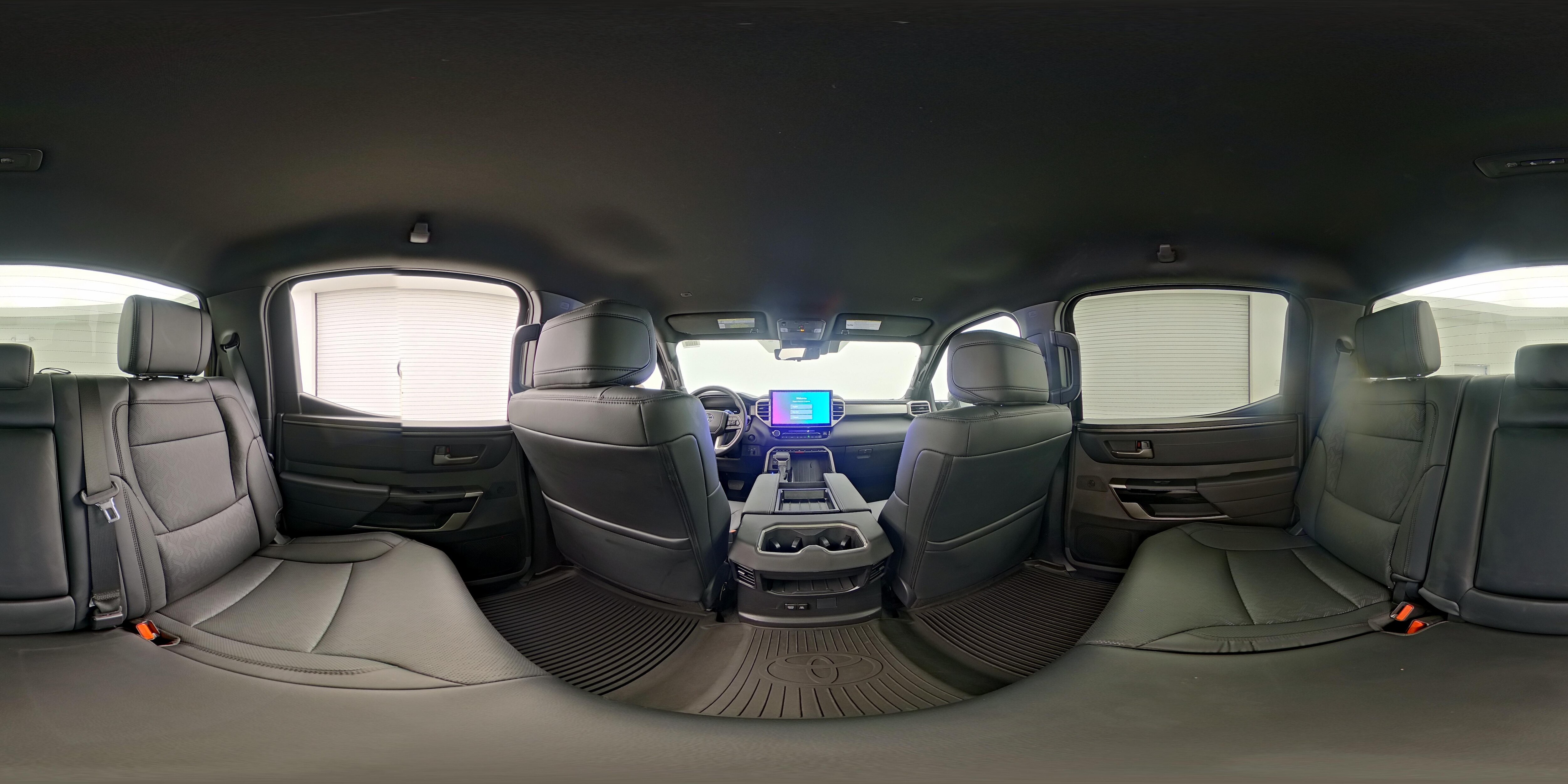 2025 Toyota Tundra Limited - Photo 25