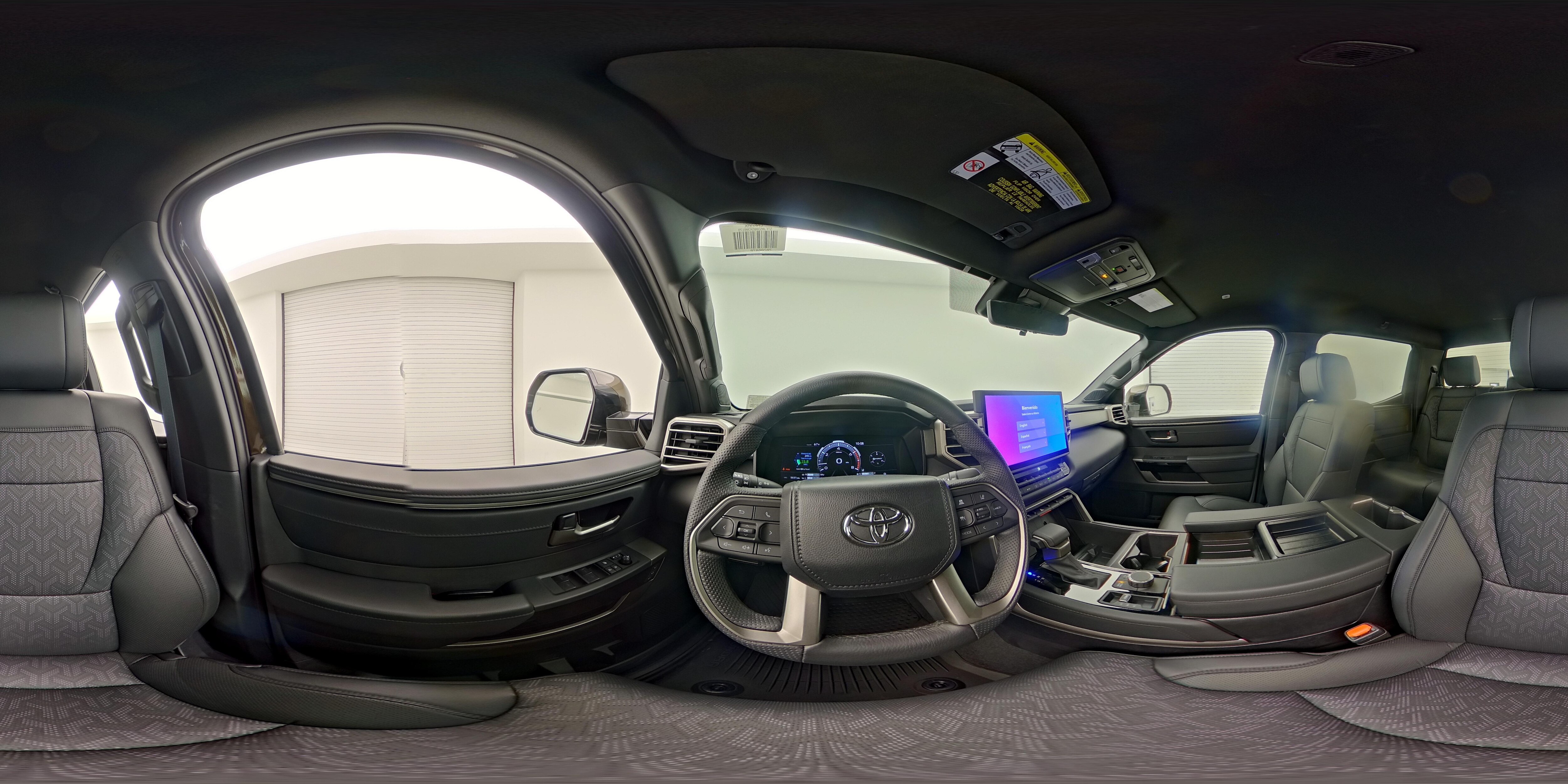 2025 Toyota Tundra Limited - Photo 26