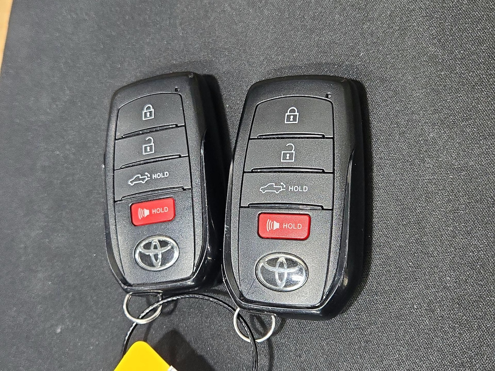 2025 Toyota Tundra Limited - Photo 23