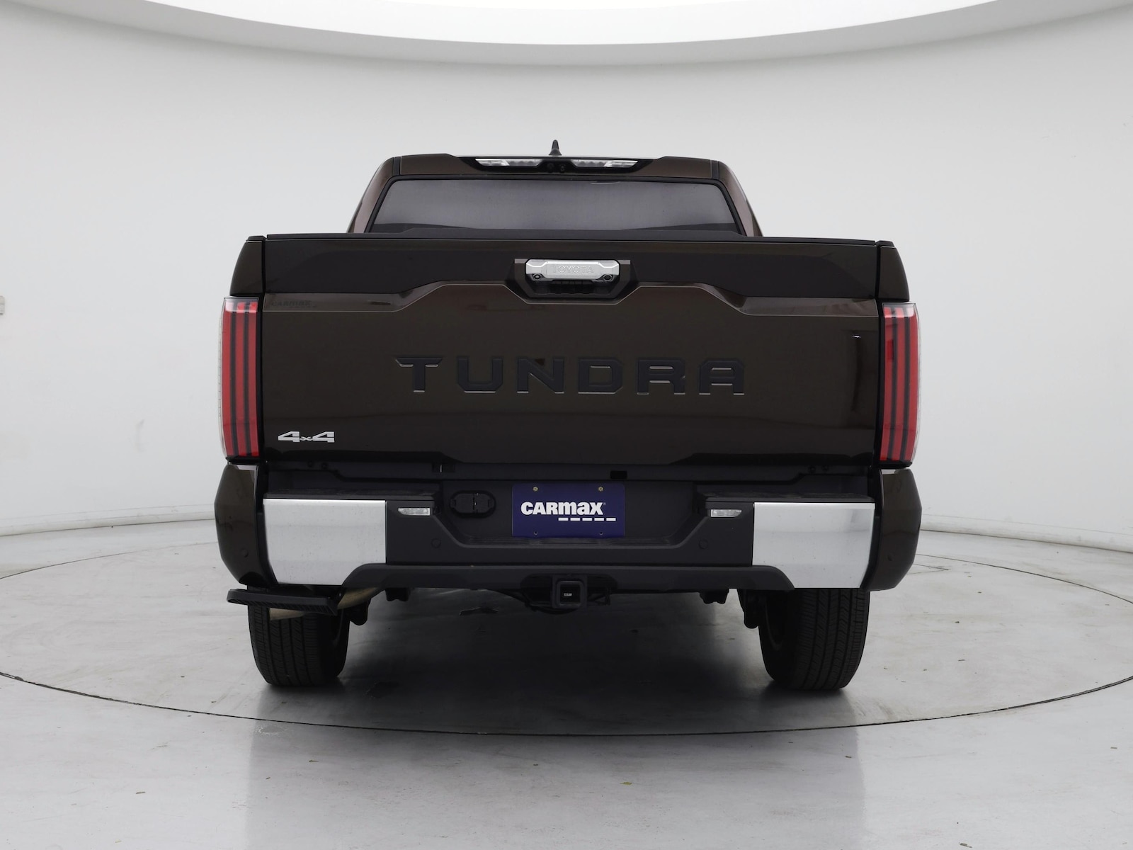 2025 Toyota Tundra Limited - Photo 7