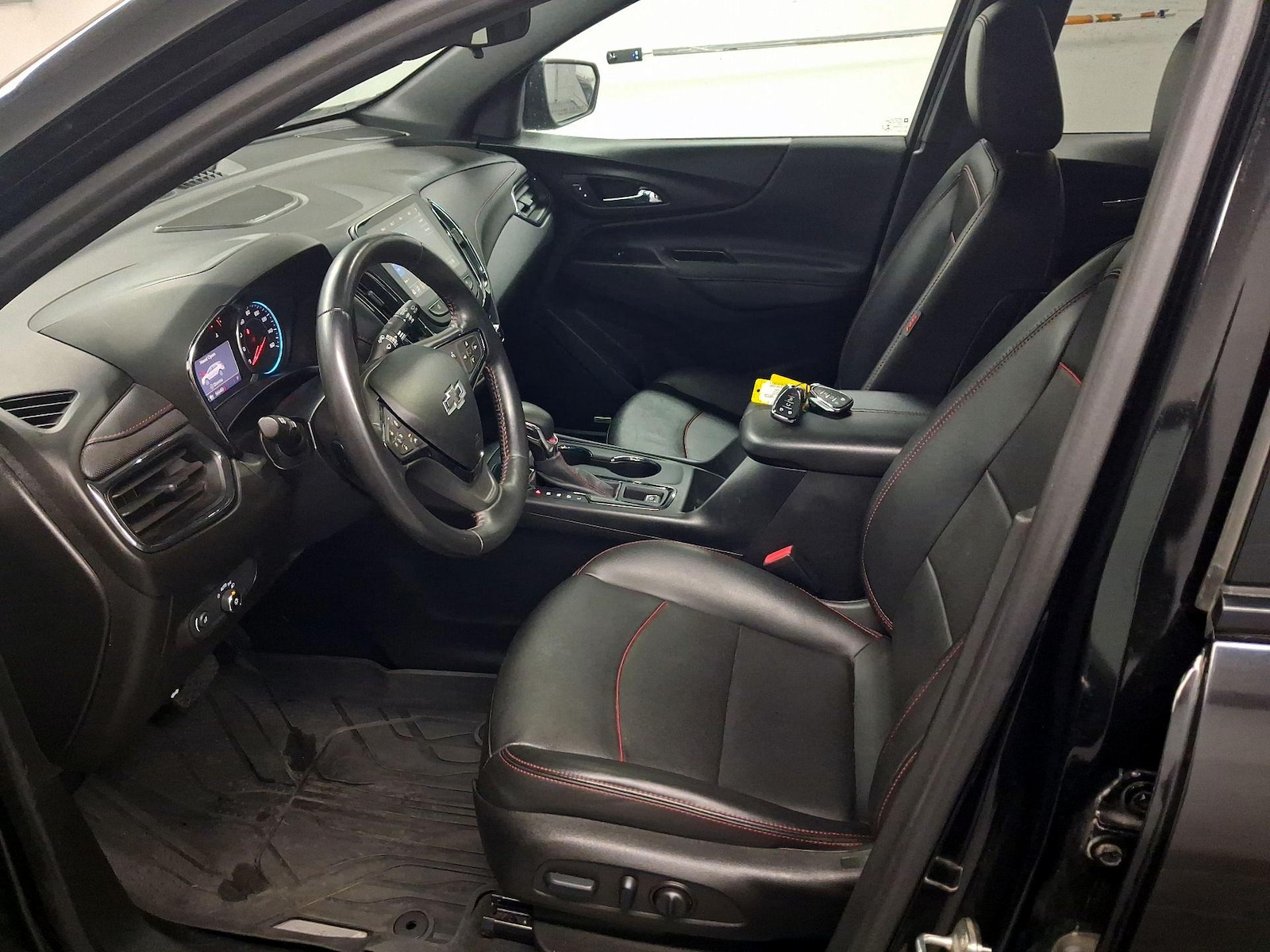 2022 Chevrolet Equinox RS - Photo 12