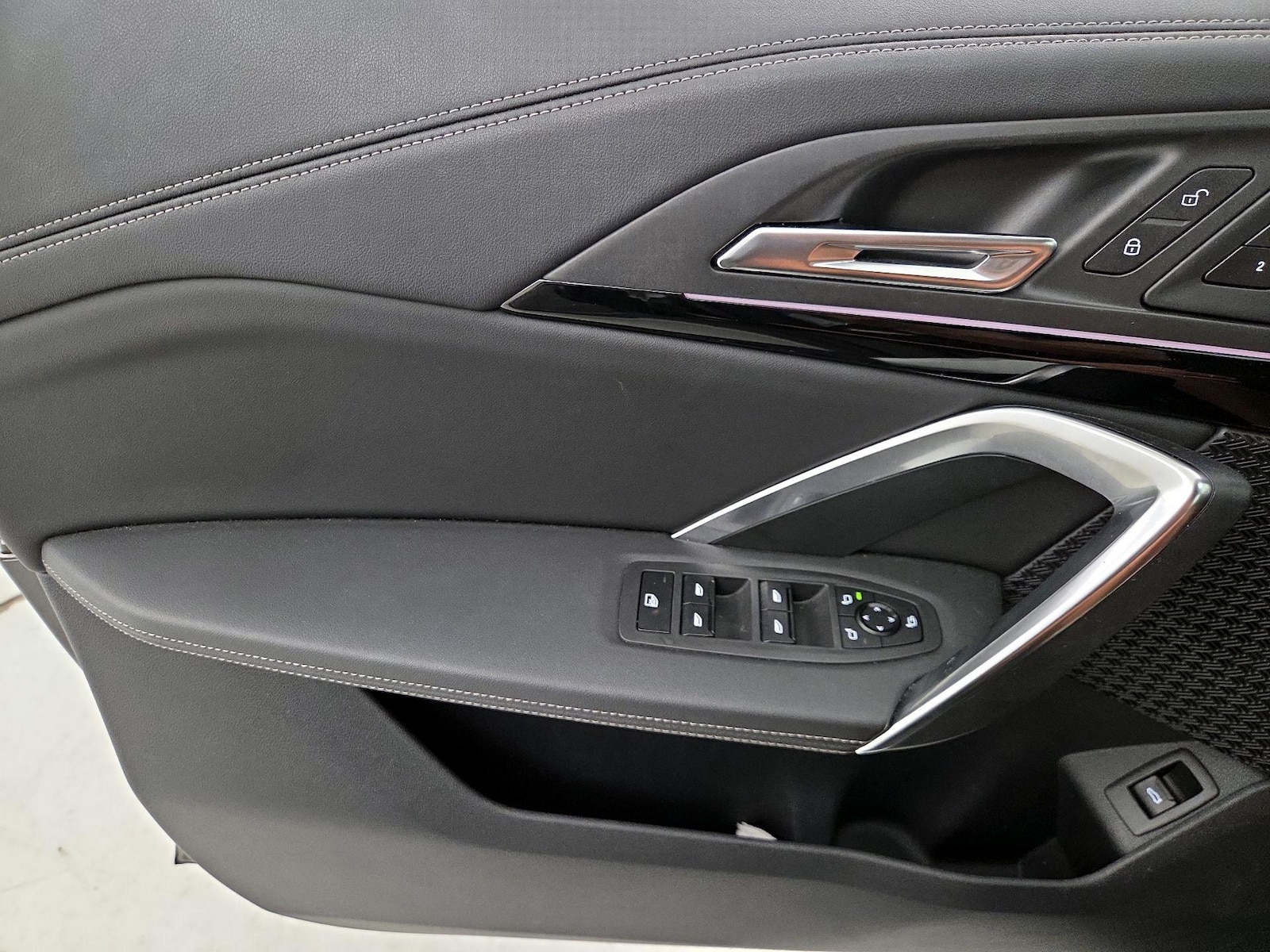 2024 BMW X1 28i - Photo 13