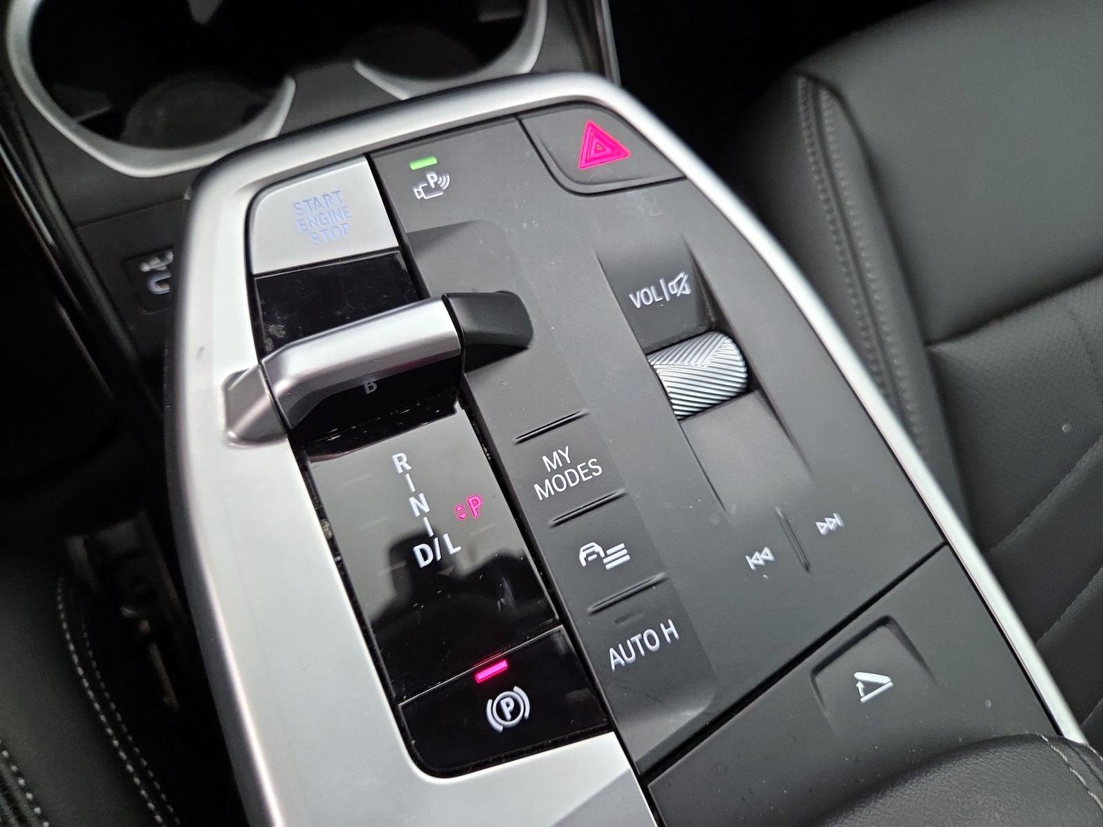 2024 BMW X1 28i - Photo 19