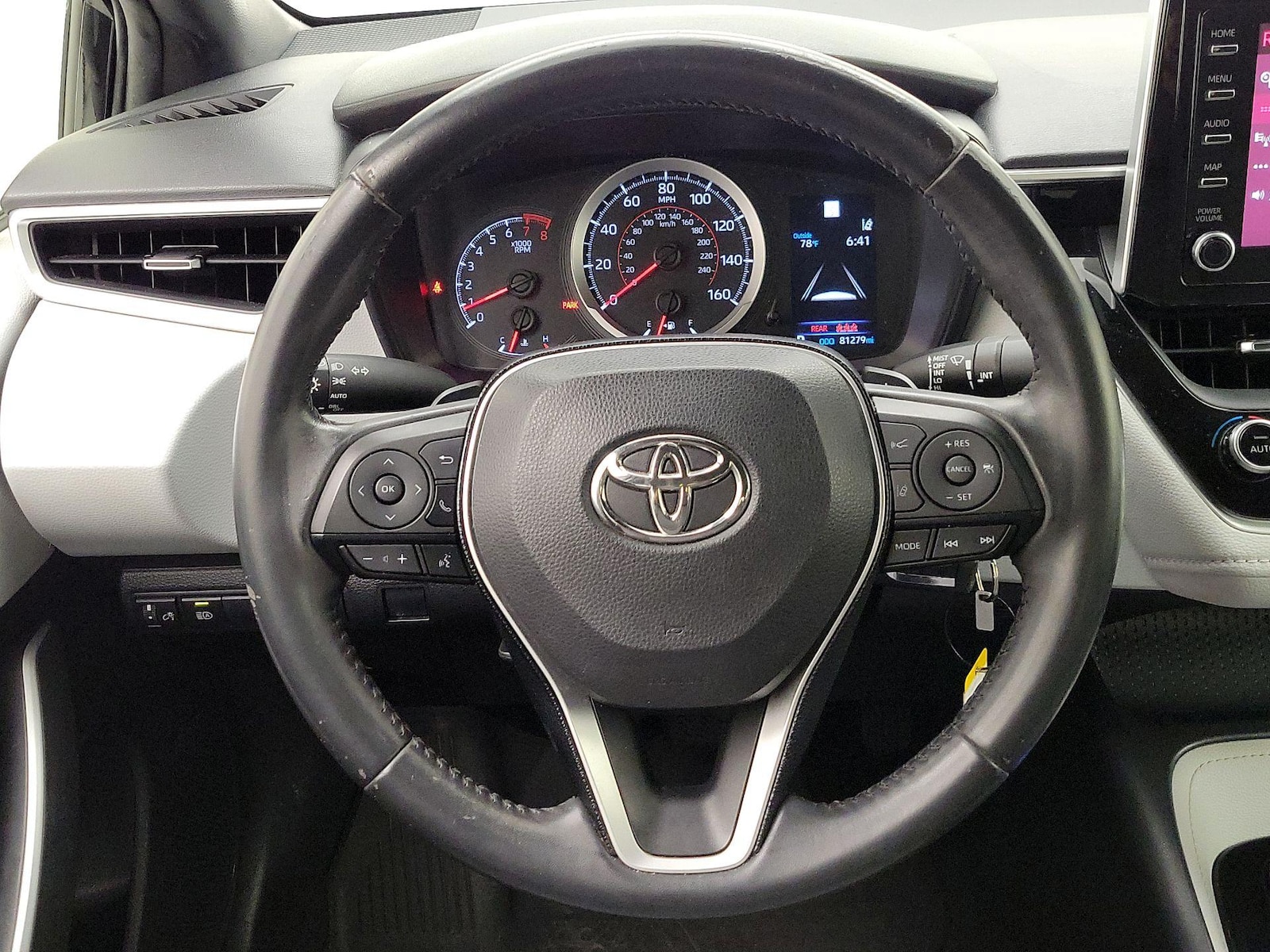 2020 Toyota Corolla SE - Photo 11