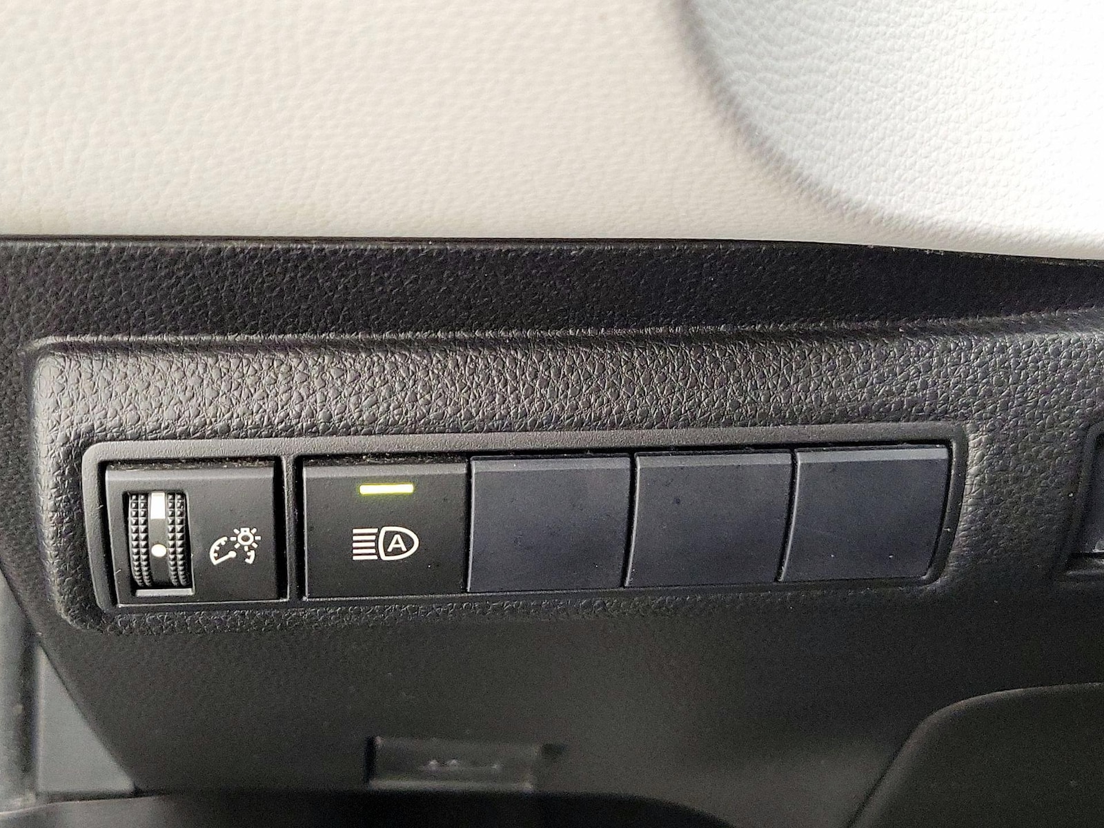 2020 Toyota Corolla SE - Photo 14