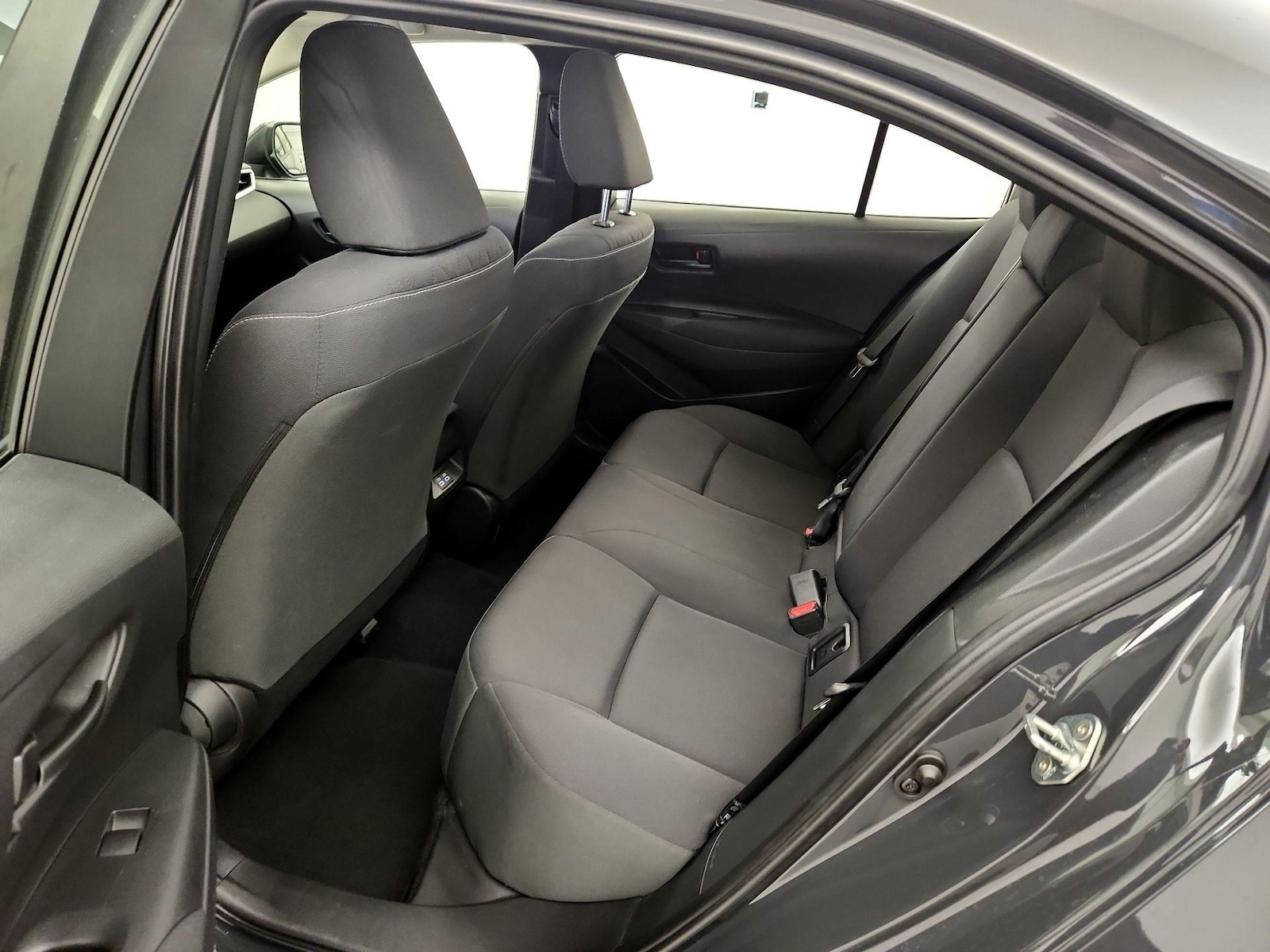 2023 Toyota Corolla LE - Photo 20