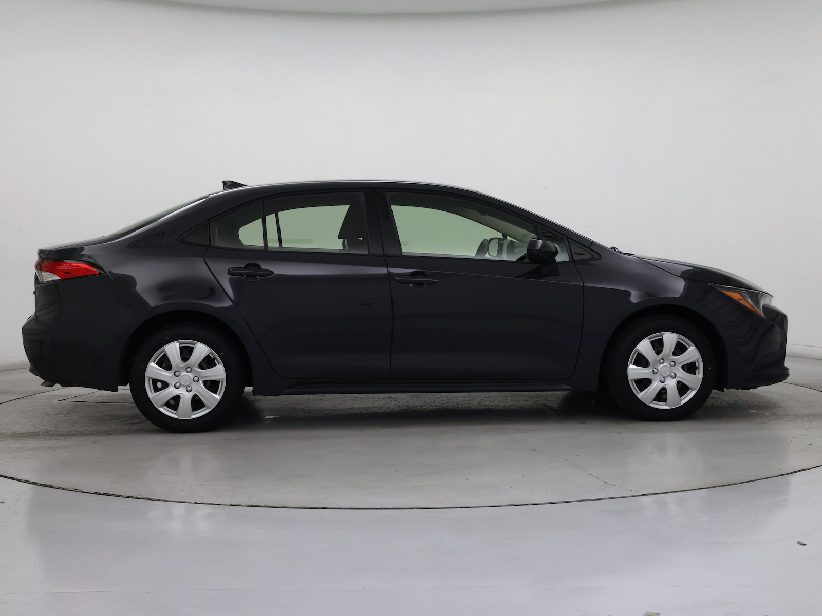 2023 Toyota Corolla LE - Photo 8