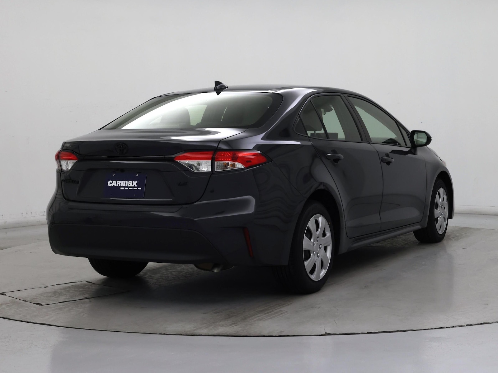 2023 Toyota Corolla LE - Photo 9