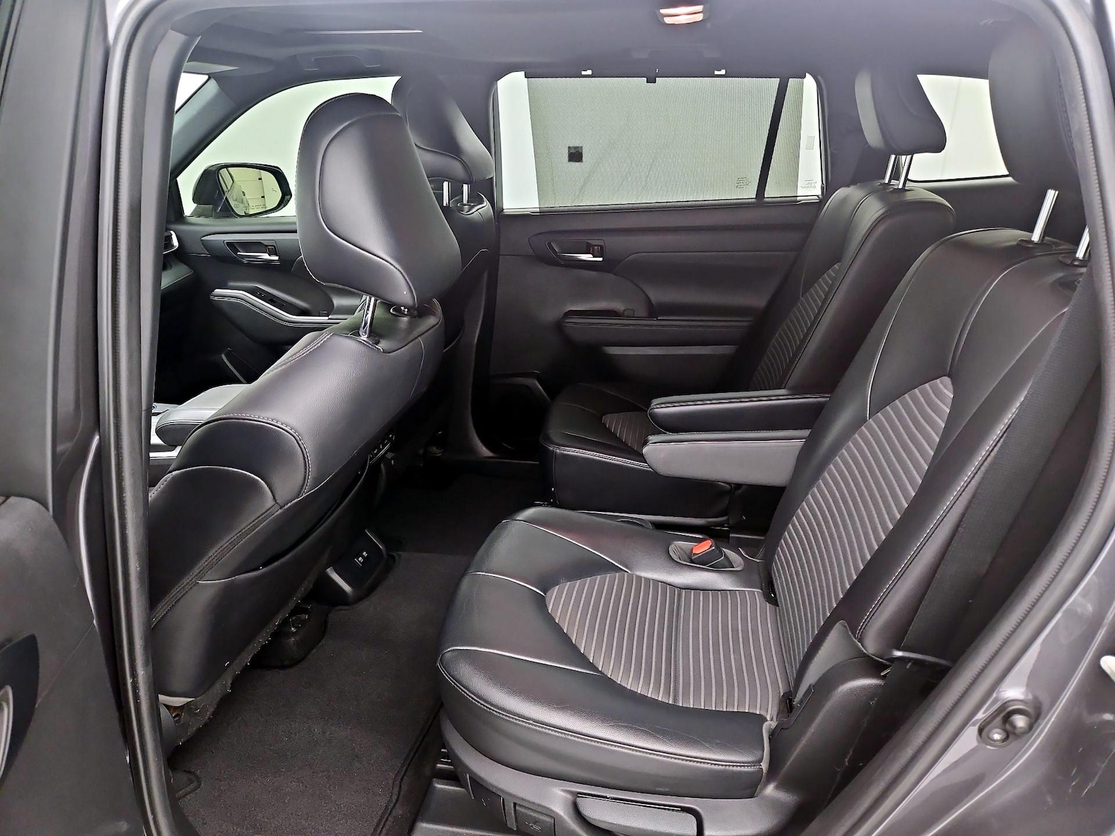 Rear Air Conditioning
