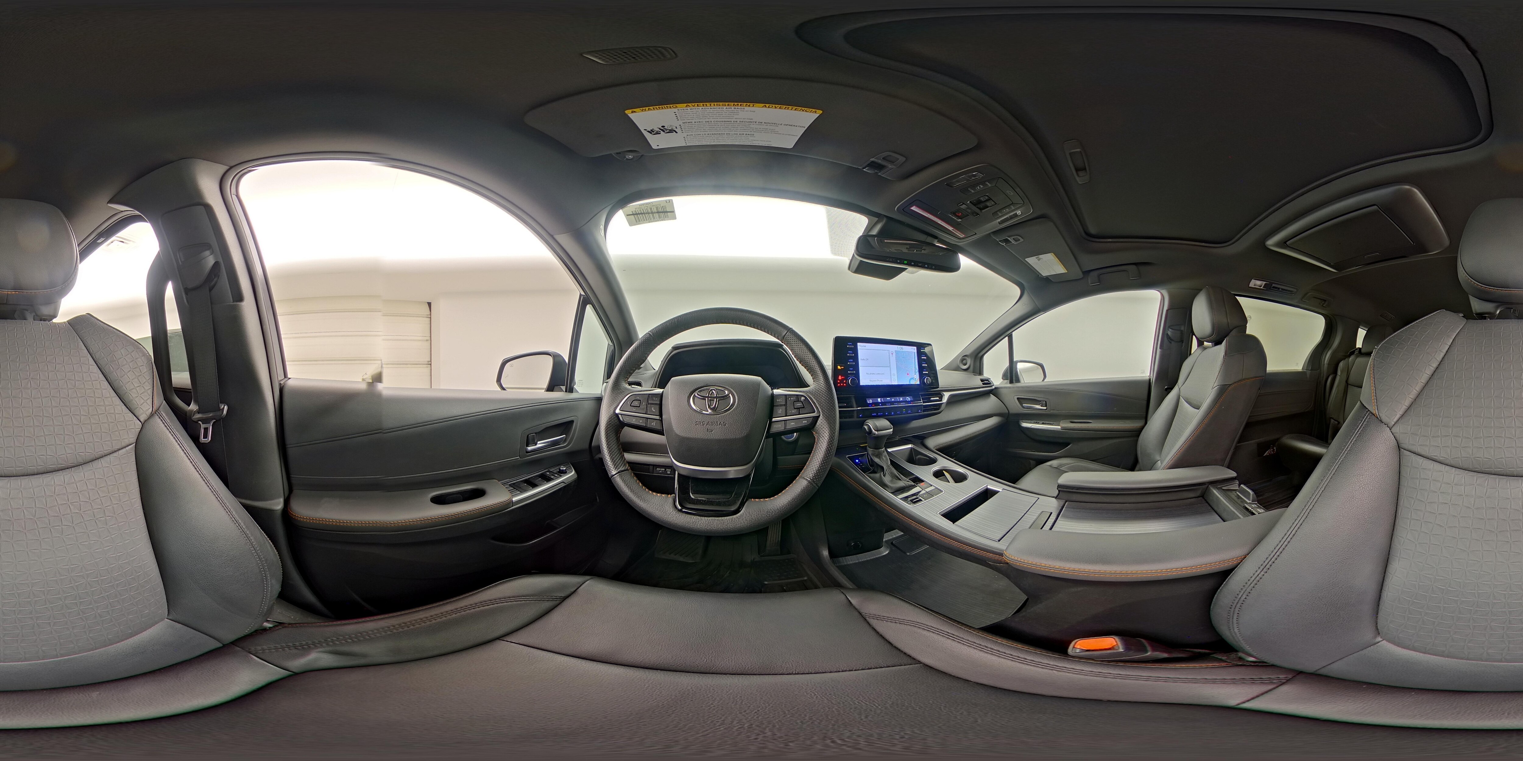 2023 Toyota Sienna XSE - Photo 31