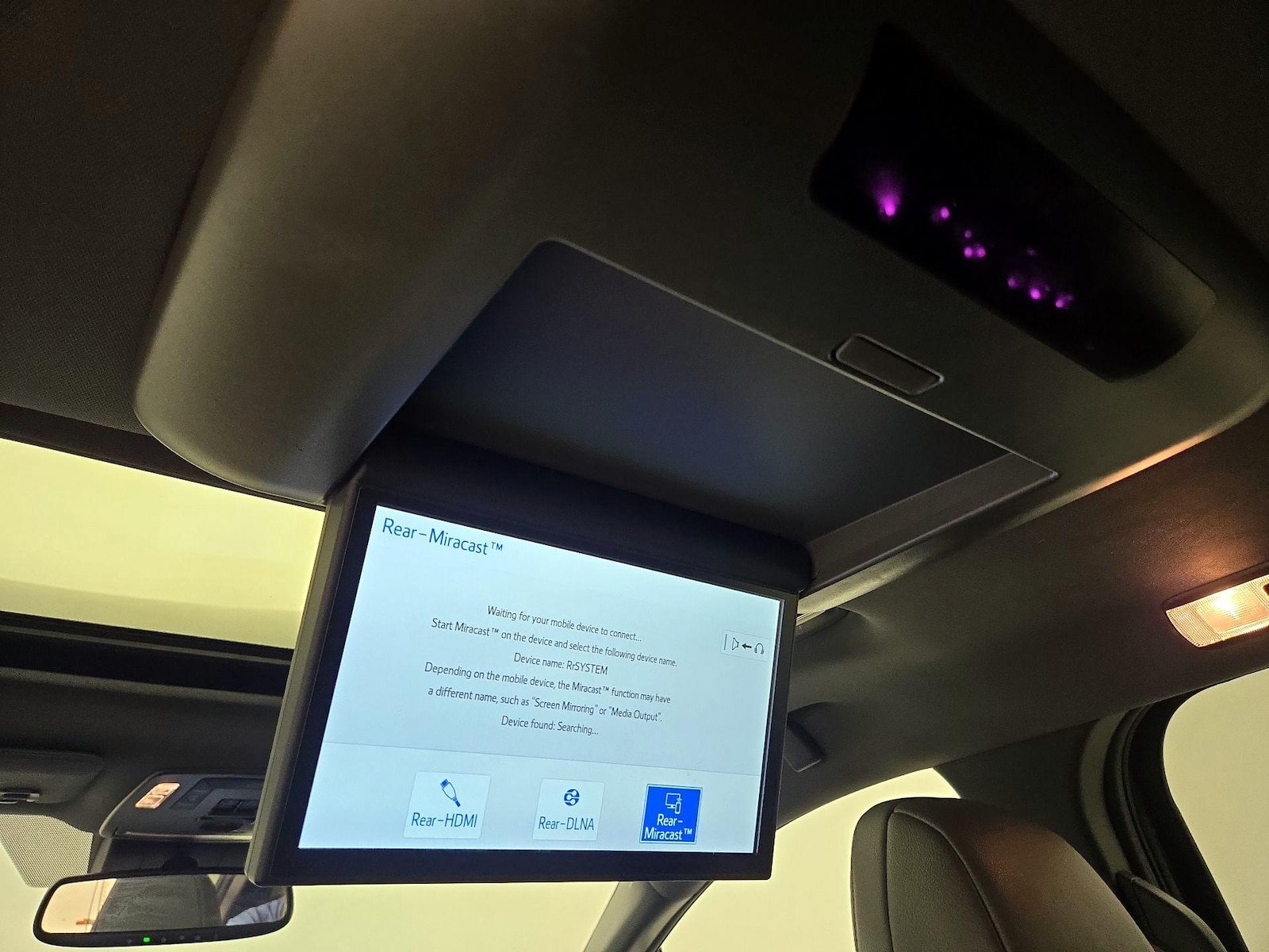 2023 Toyota Sienna XSE - Photo 27