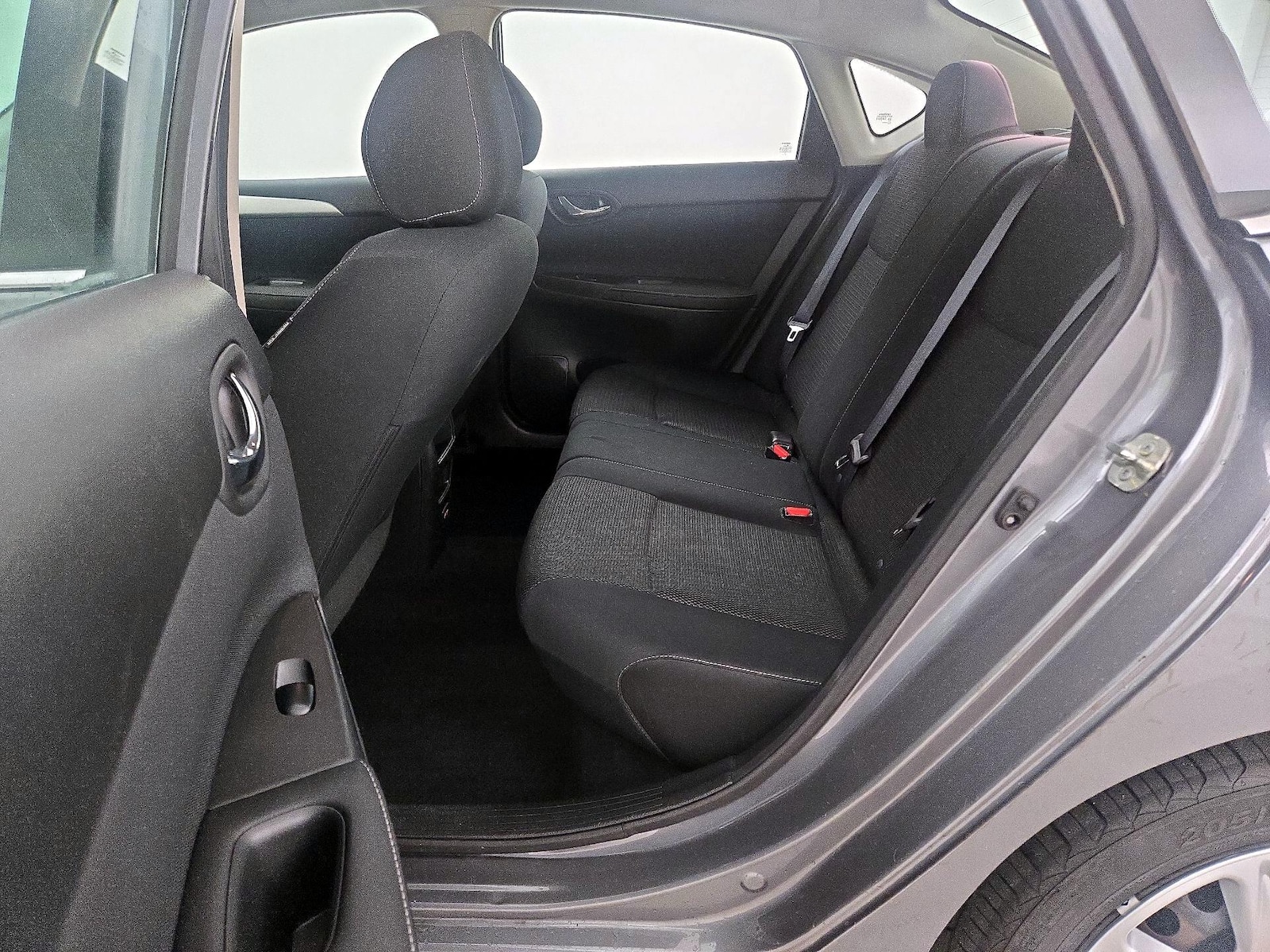 2019 Nissan Sentra S - Photo 20