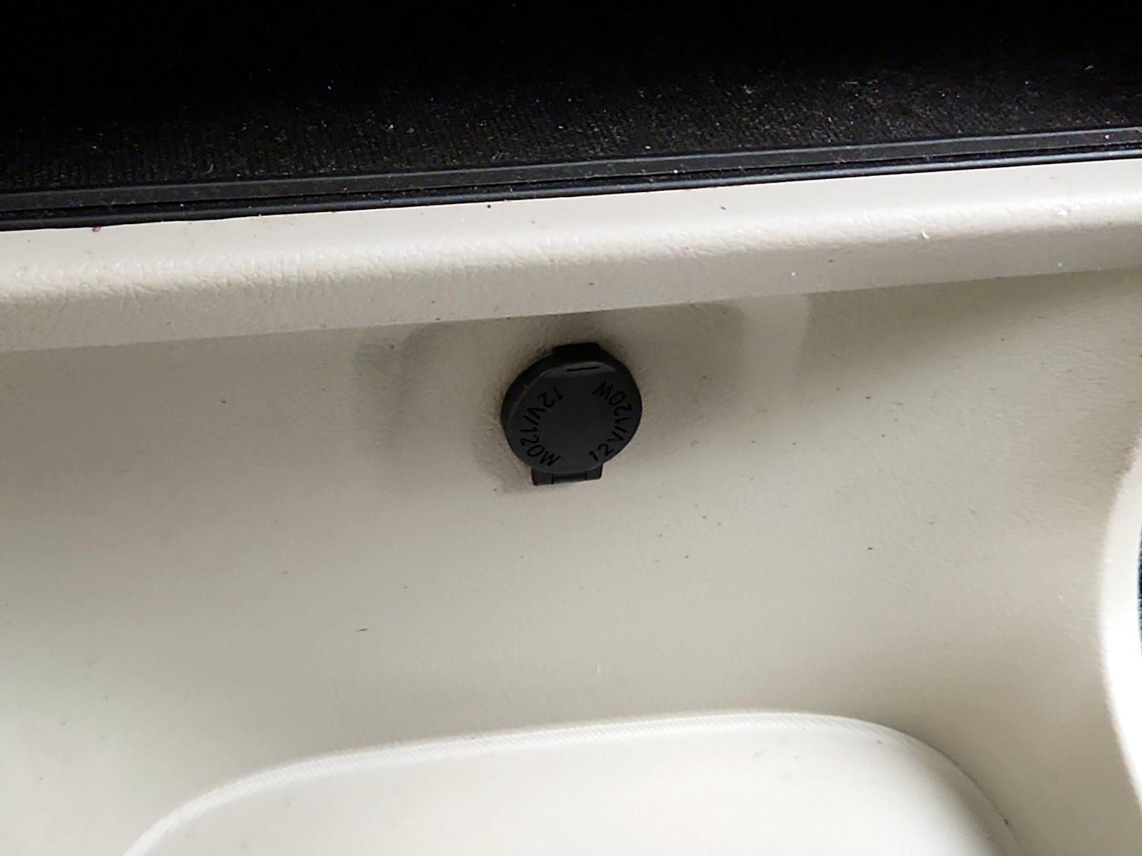 2016 Toyota Sienna XLE - Photo 20